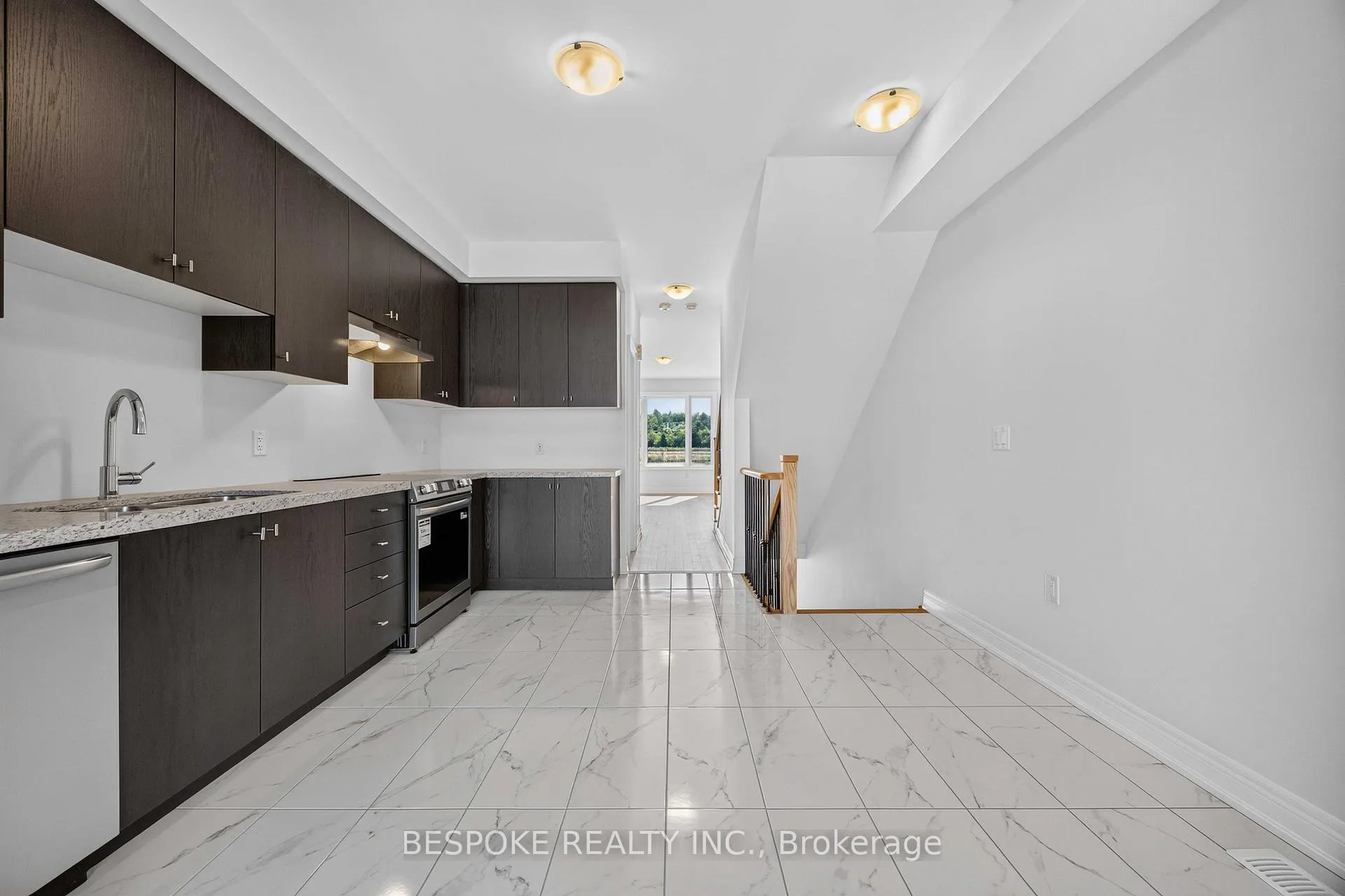 Photo 12 of 2938 Whites Road, Pickering, Rural Pickering — HOMEH