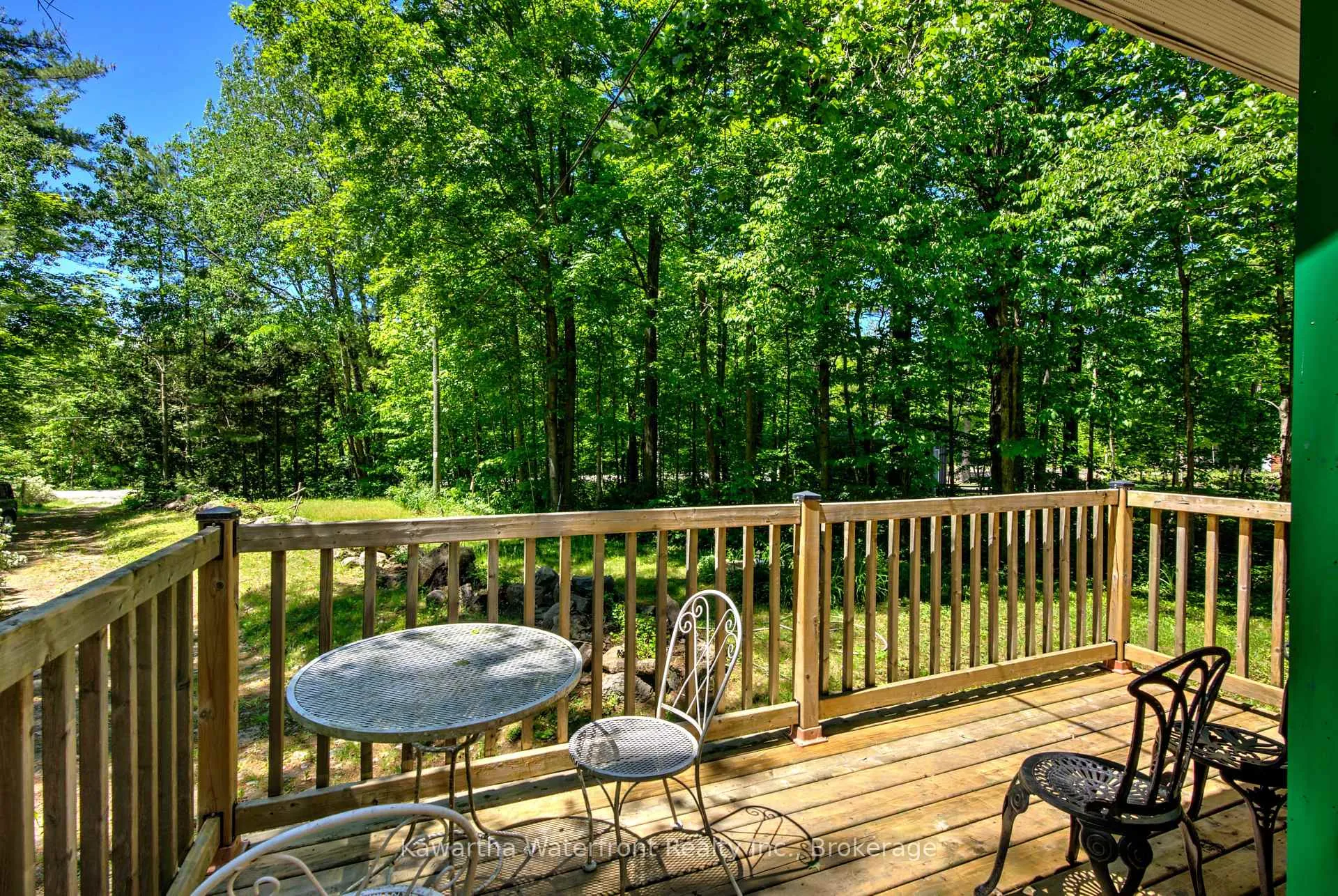 Photo 7 of 14 Baker Boulevard, Kawartha Lakes, Laxton/Digby/Longford — HOMEH