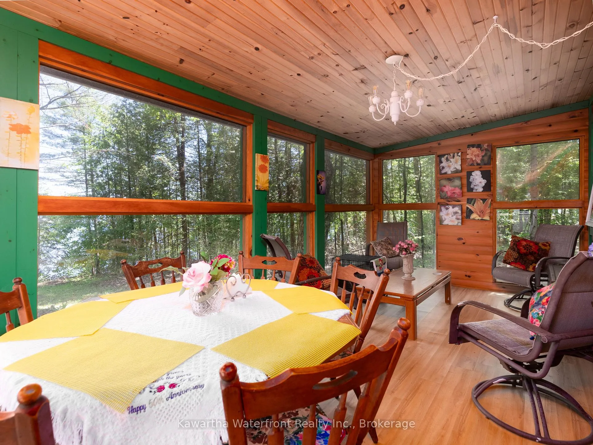 Photo 18 of 14 Baker Boulevard, Kawartha Lakes, Laxton/Digby/Longford — HOMEH