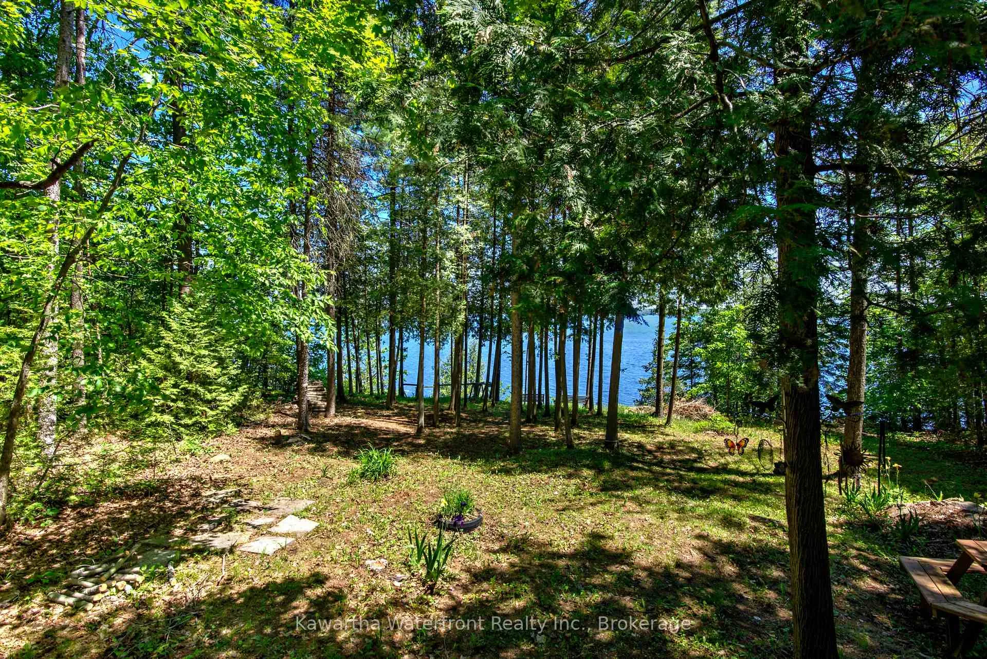 Photo 22 of 14 Baker Boulevard, Kawartha Lakes, Laxton/Digby/Longford — HOMEH