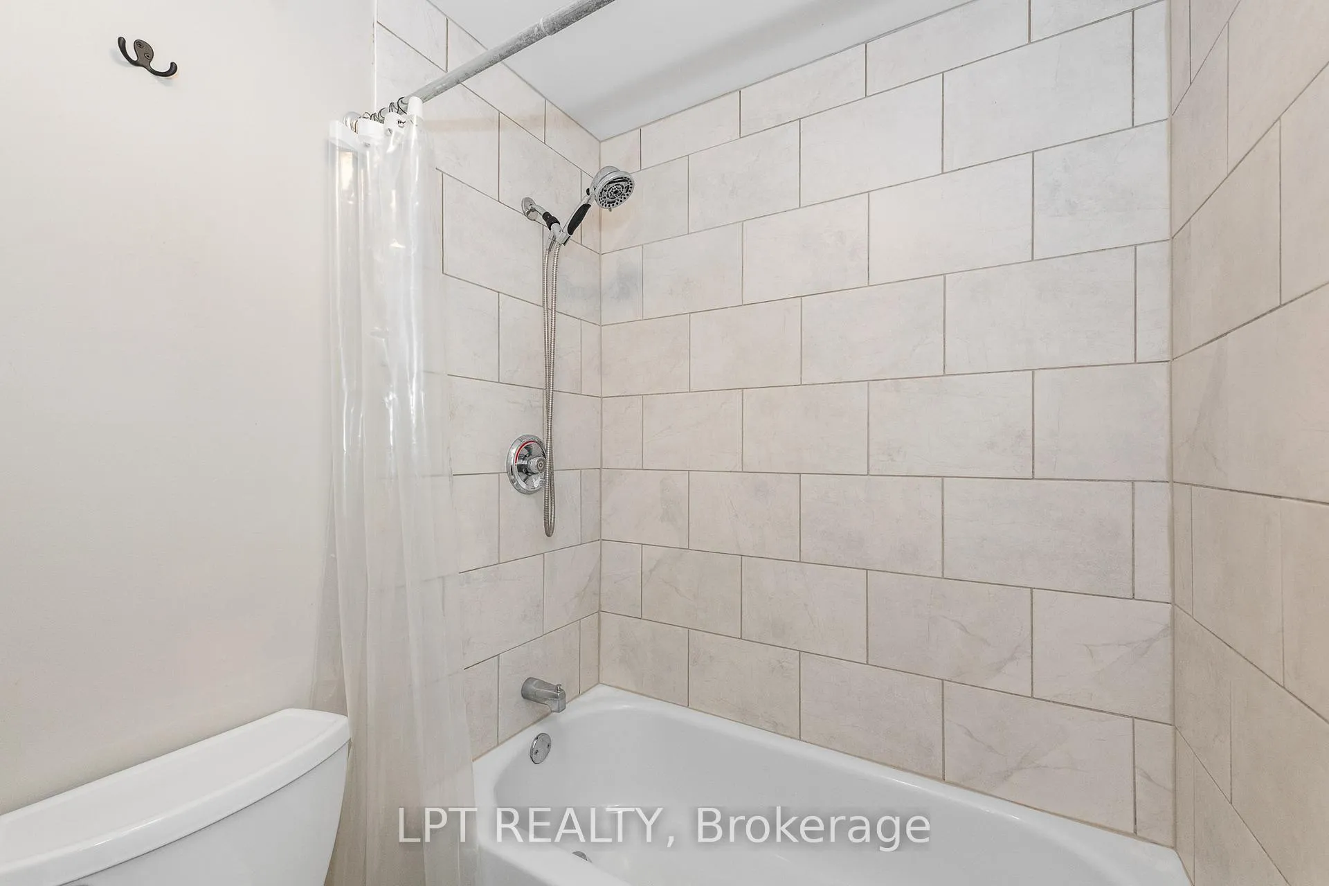 Photo 22 of 2286 Cotters Crescent, Ottawa, Windsor Park Village — HOMEH