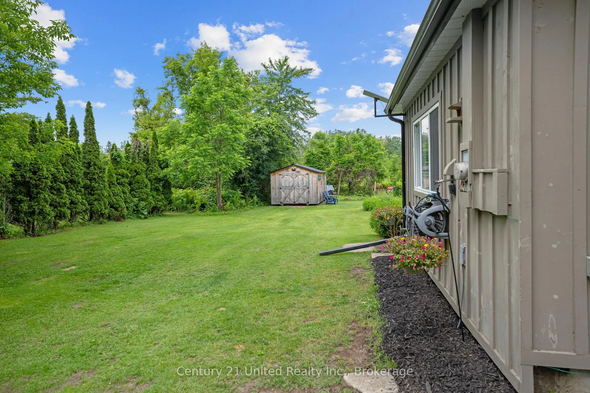 Photo 6 of 5402 Young Street, Hamilton Township, Rural Hamilton — HOMEH