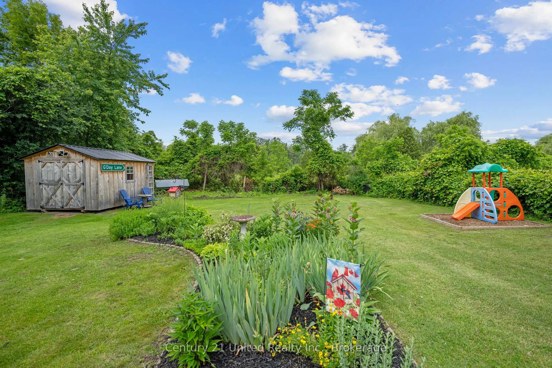 Photo 11 of 5402 Young Street, Hamilton Township, Rural Hamilton — HOMEH