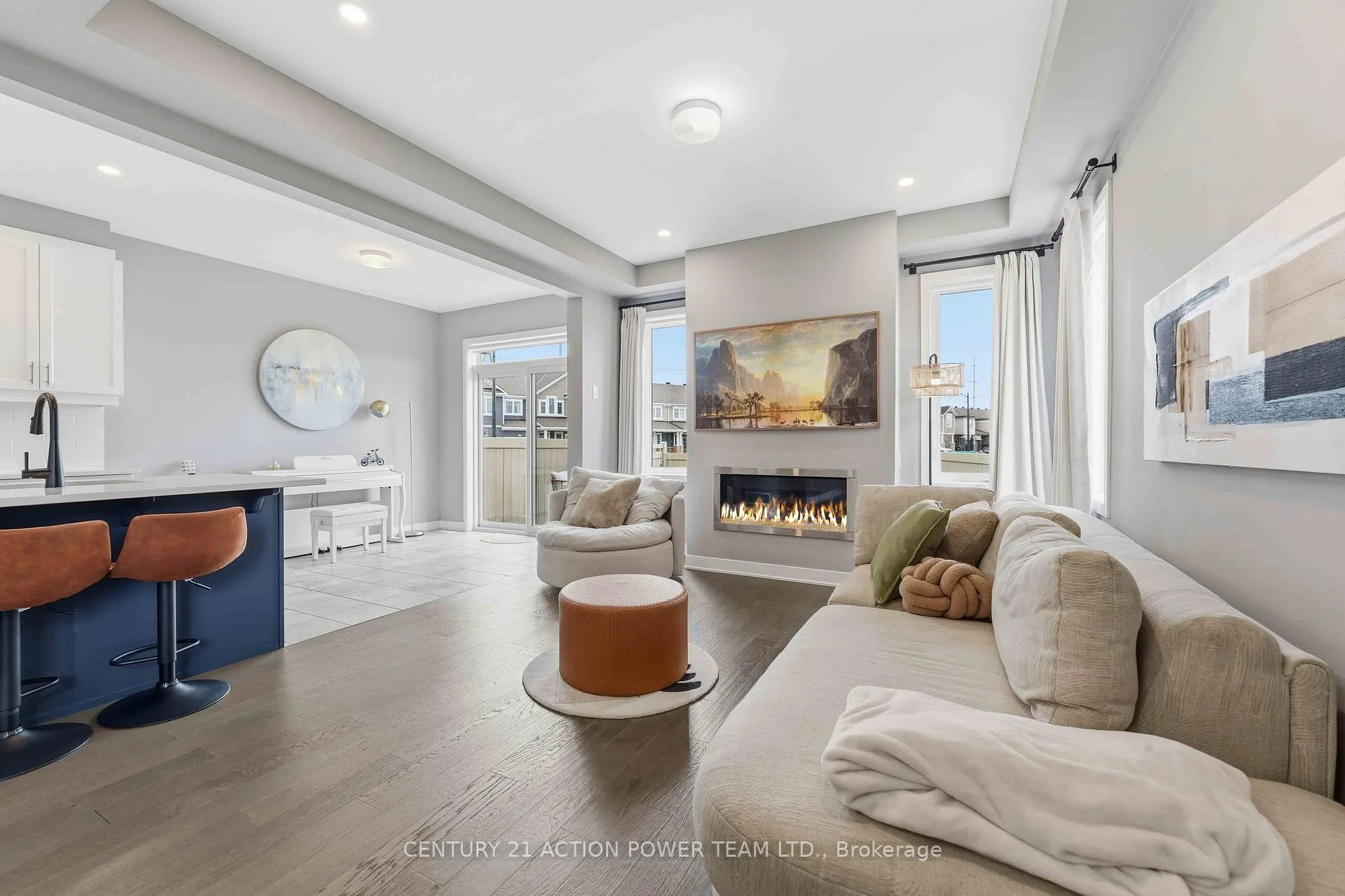 Photo 6 of 2195 Winsome Terrace, Ottawa, Fallingbrook/Gardenway South — HOMEH
