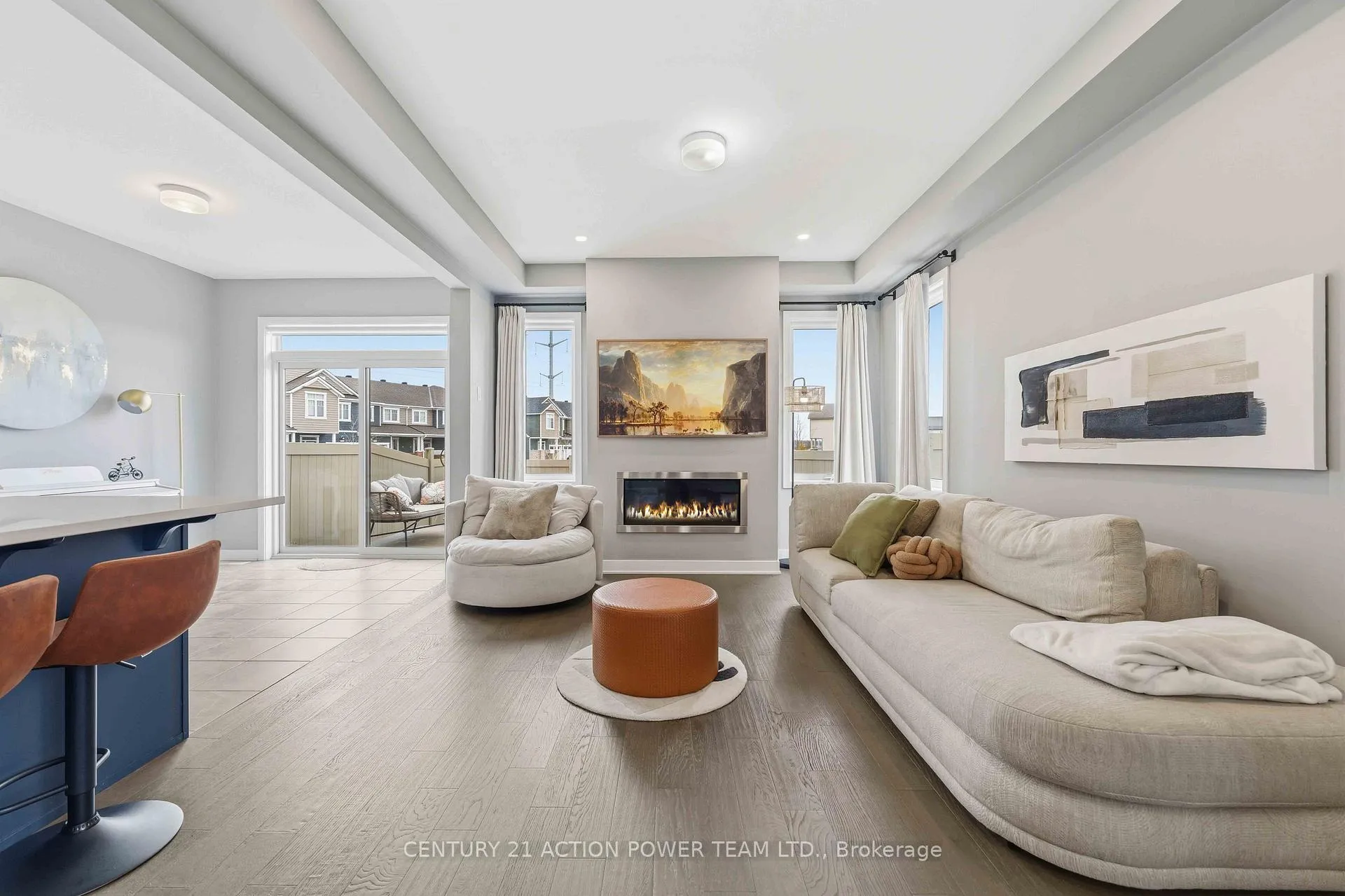 Photo 7 of 2195 Winsome Terrace, Ottawa, Fallingbrook/Gardenway South — HOMEH