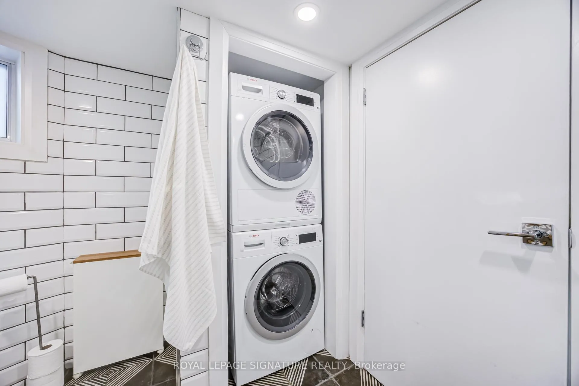 Photo 30 of 442 Rhodes Avenue, Toronto, Greenwood-Coxwell — HOMEH