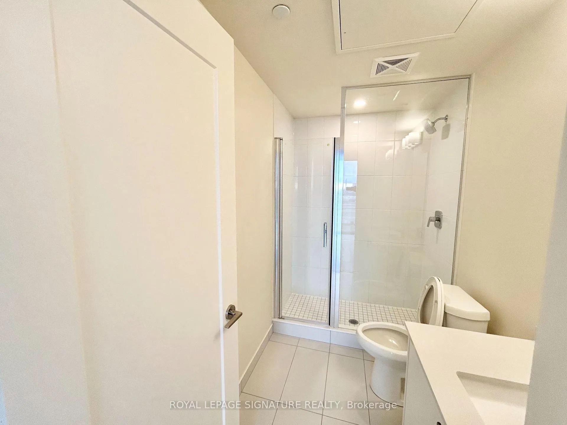 Photo 13 of Unit 1403, 27 Korda Gate, Vaughan, Vellore Village — HOMEH