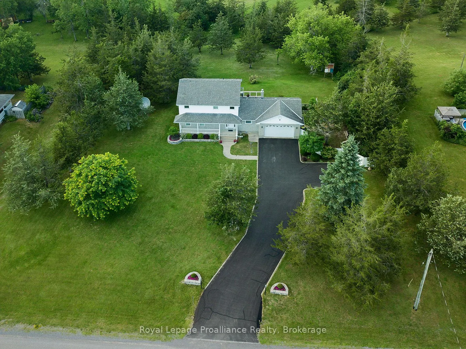 Photo 40 of 61 Sills Road, Belleville, Thurlow Ward — HOMEH
