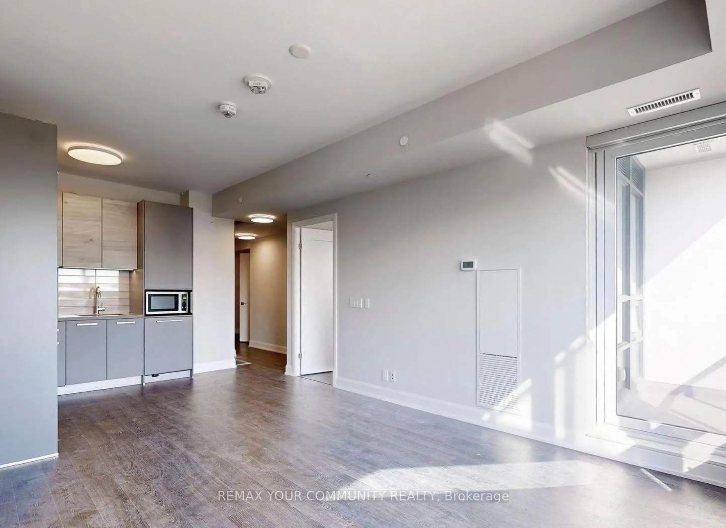 Photo 3 of Unit 505, 38 Gandhi Lane, Markham, Commerce Valley — HOMEH