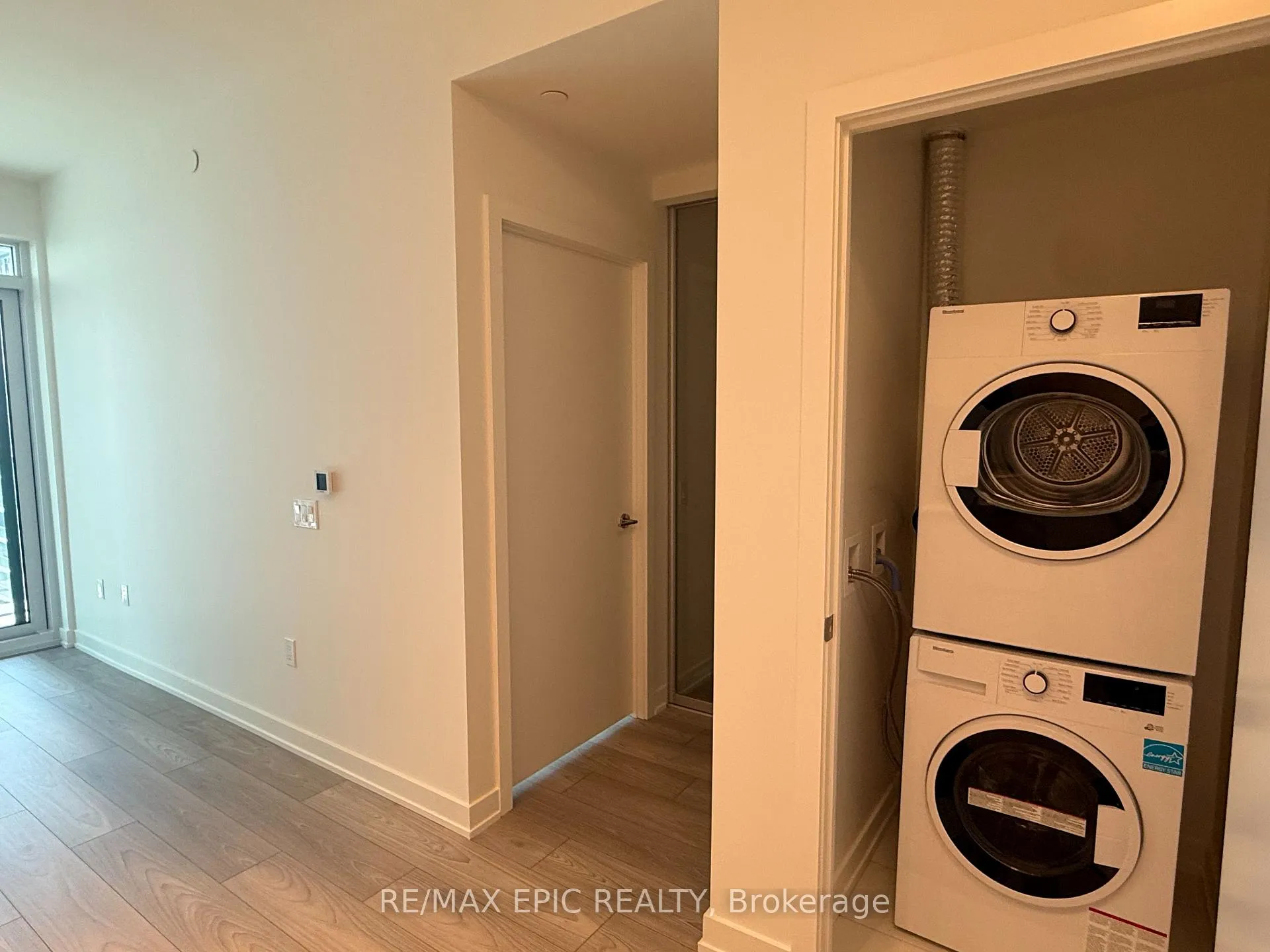 Photo 11 of Unit 2913S, 110 Broadway Avenue, Toronto, Mount Pleasant West — HOMEH