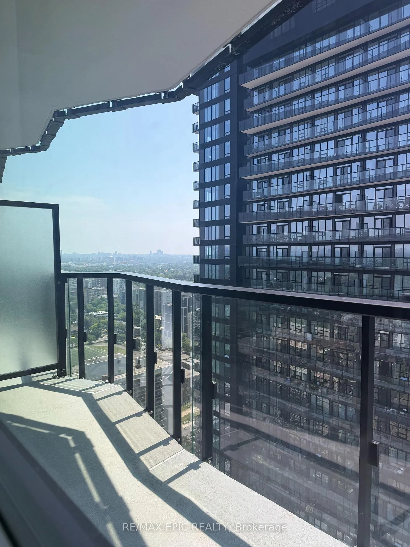 Photo 13 of Unit 2913S, 110 Broadway Avenue, Toronto, Mount Pleasant West — HOMEH