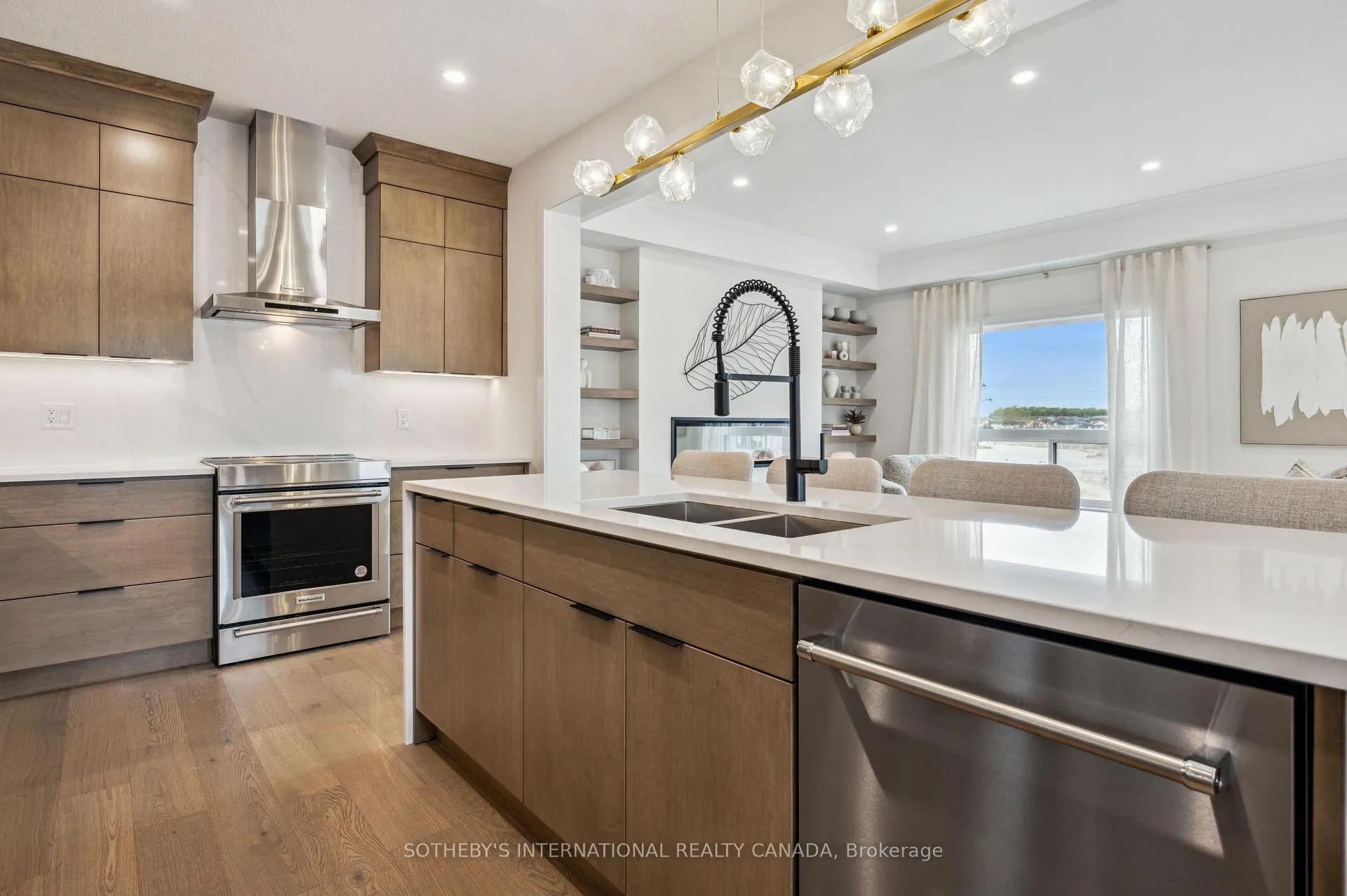 Photo 11 of 629 Anton Crescent, Kitchener, Rosenburg — HOMEH