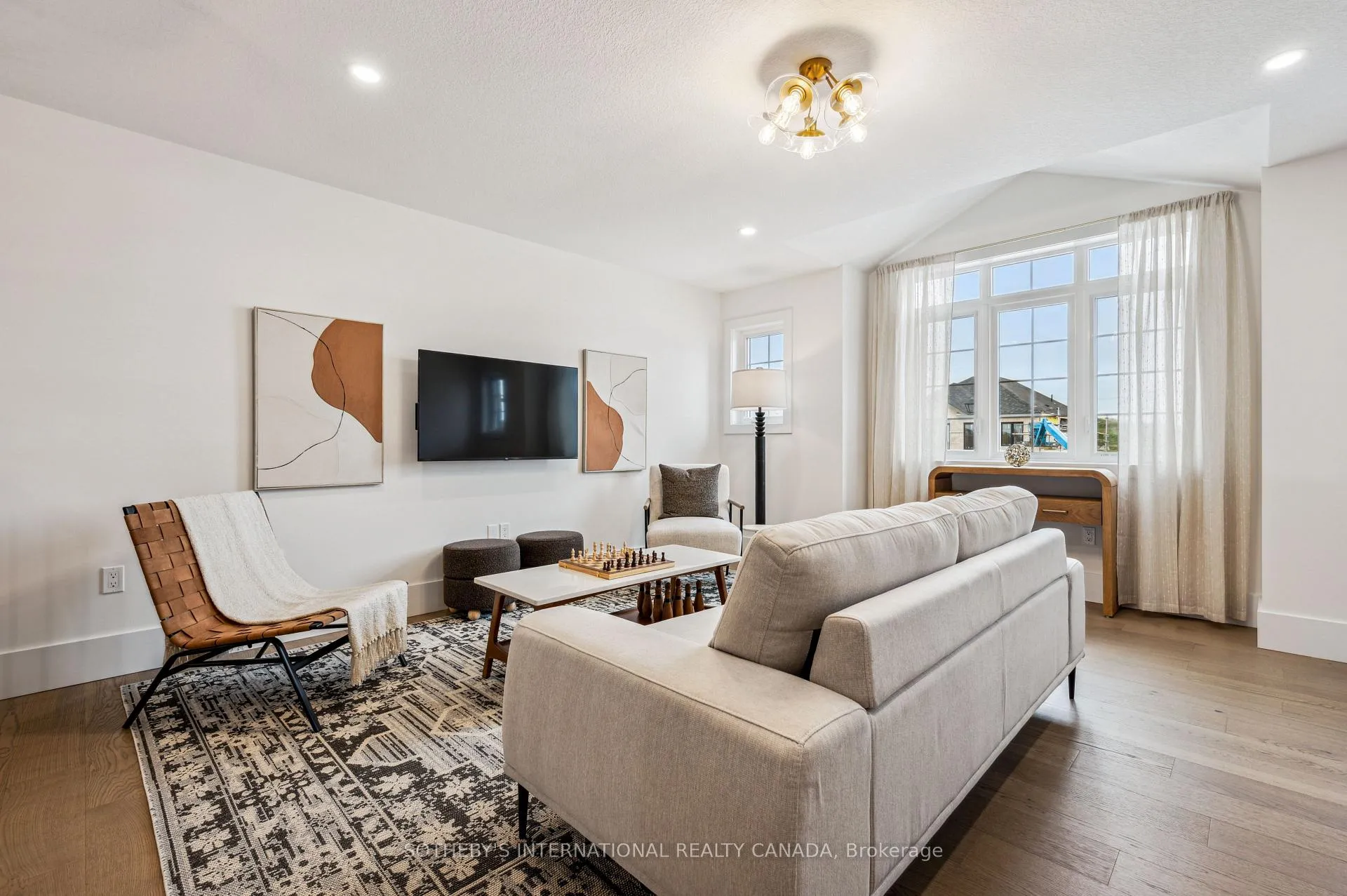 Photo 17 of 629 Anton Crescent, Kitchener, Rosenburg — HOMEH