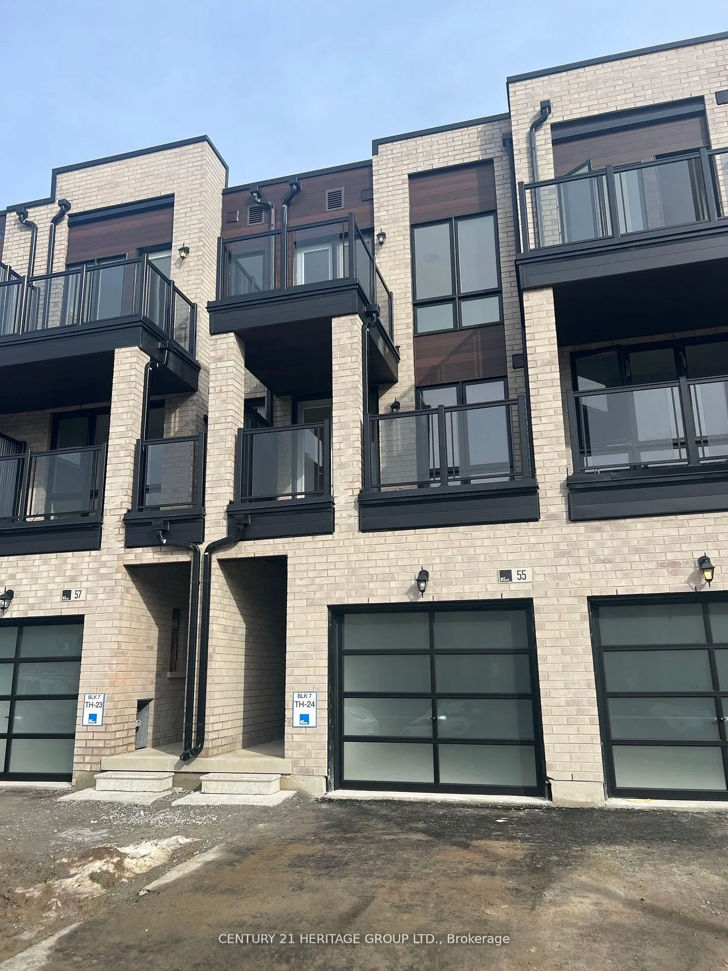 Photo 10 of 55 Mikayla Lane, Markham, Cornell — HOMEH