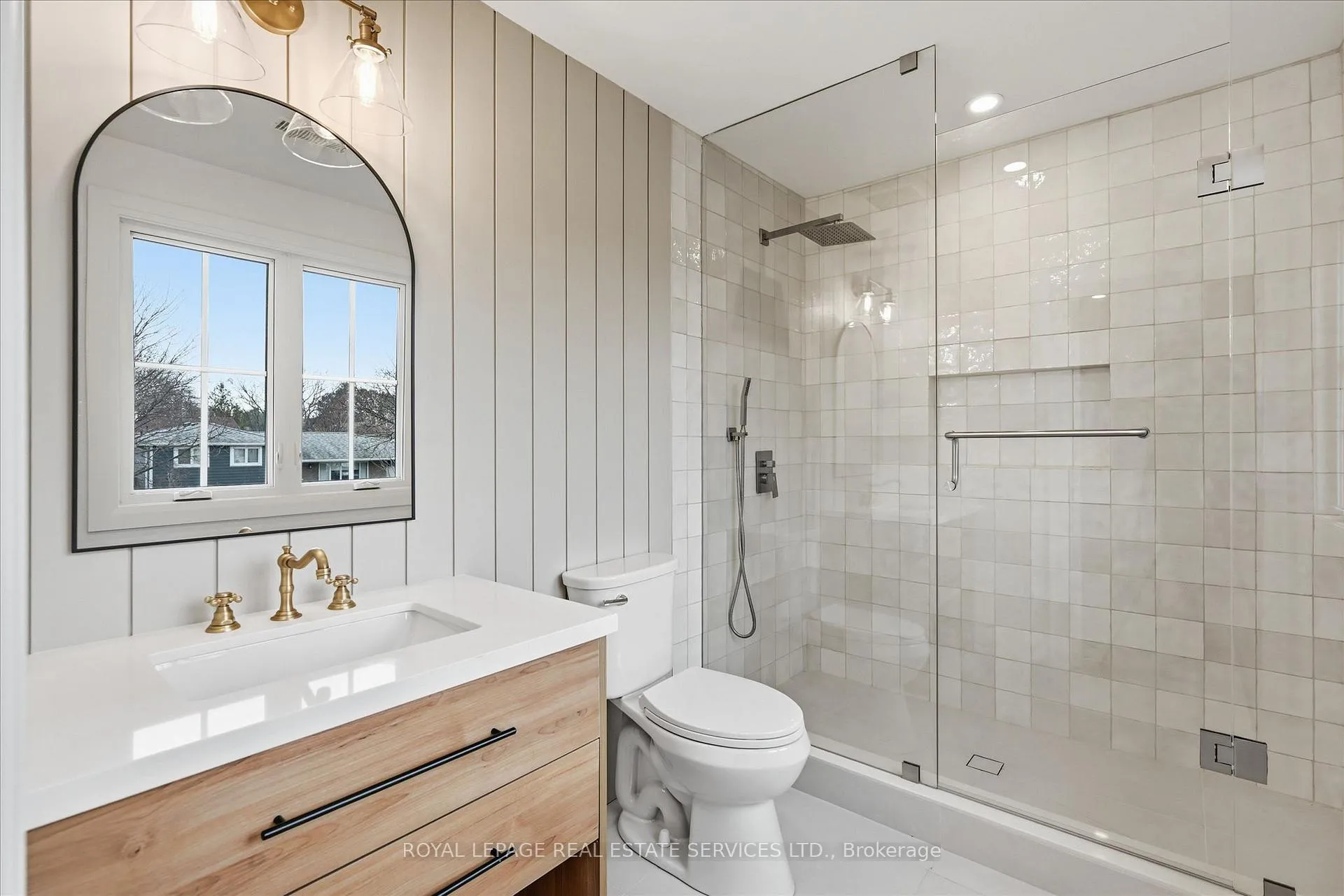 Photo 31 of 2212 Urwin Crescent, Oakville, West — HOMEH