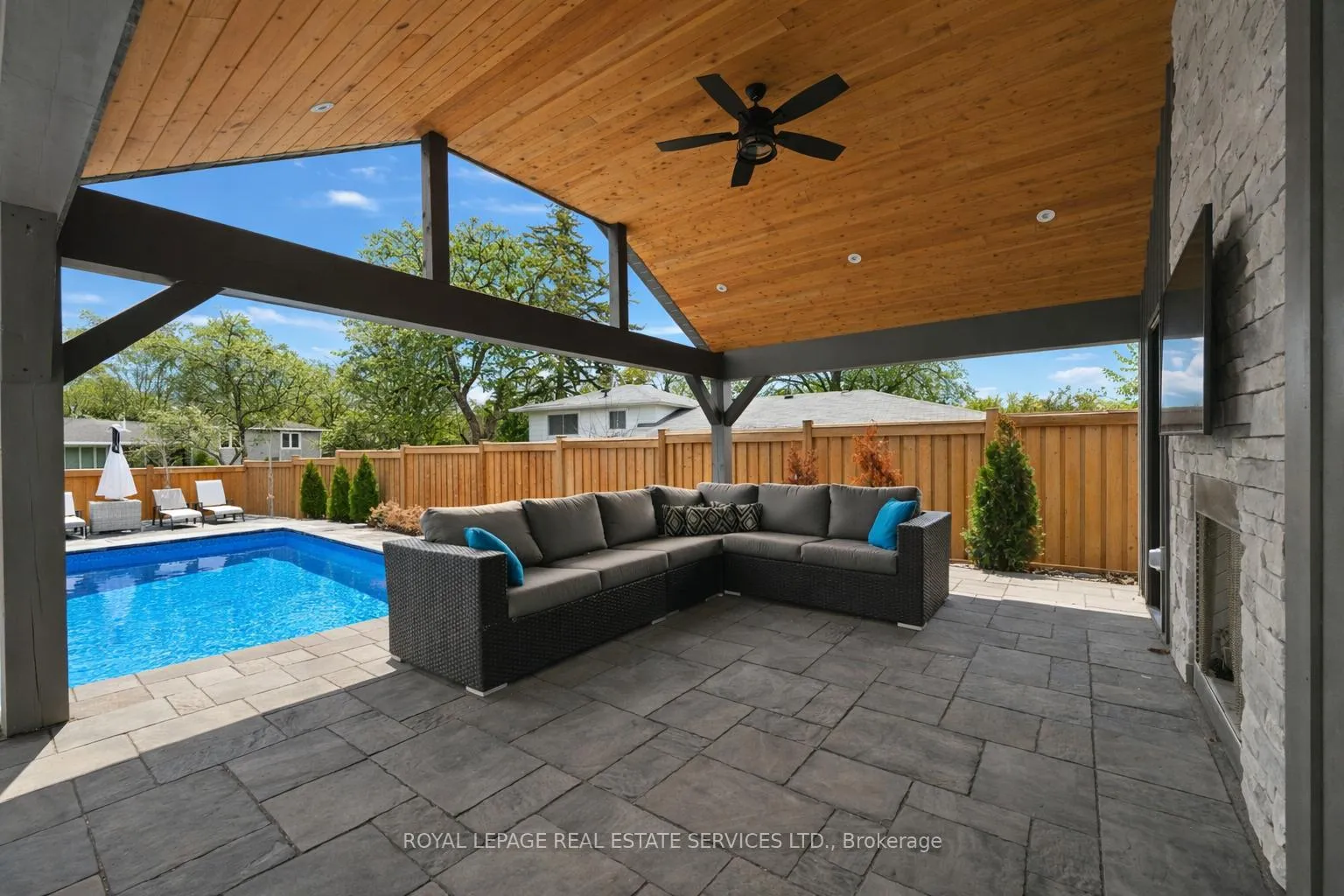Photo 50 of 2212 Urwin Crescent, Oakville, West — HOMEH