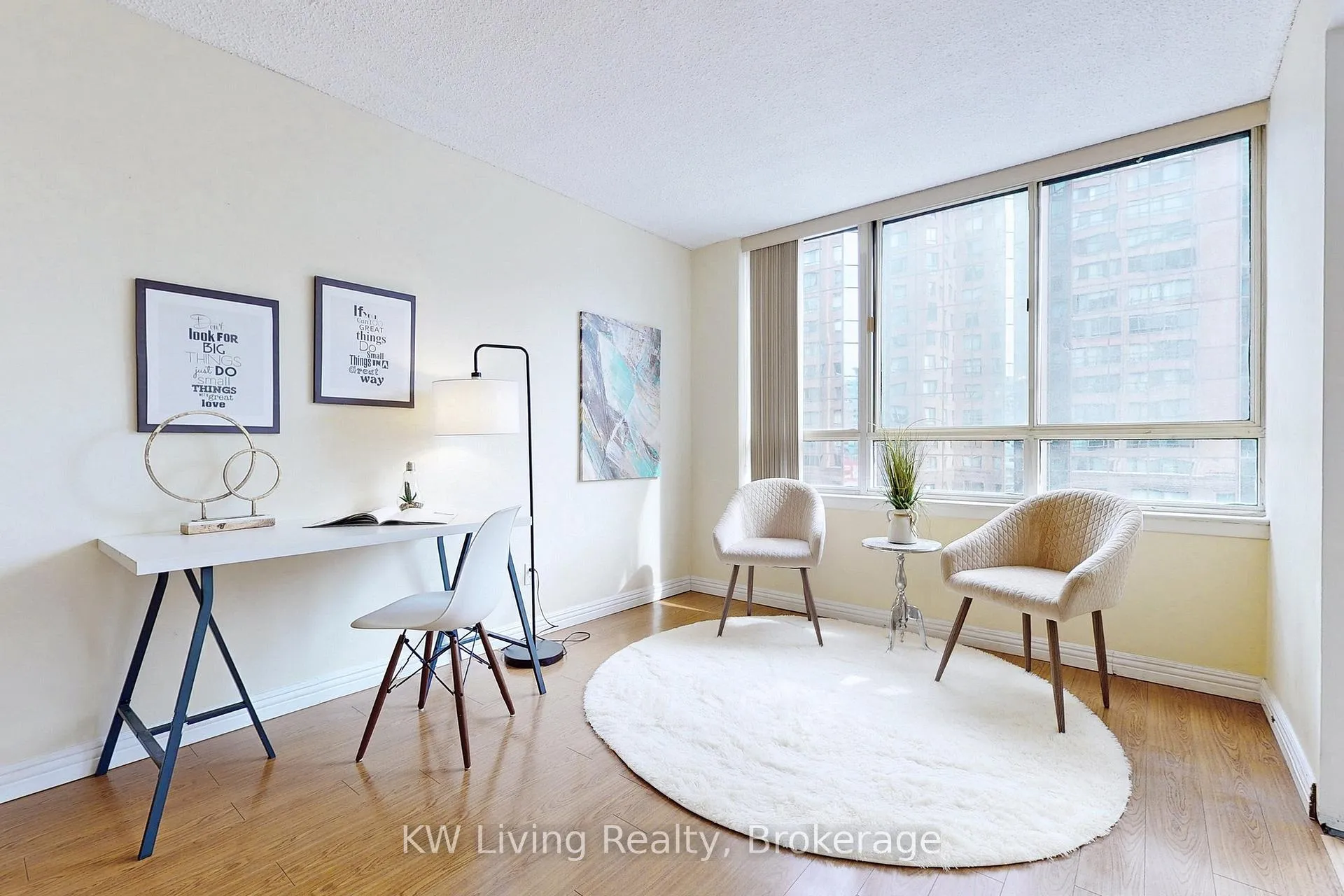Photo 17 of Unit 814, 633 Bay Street, Toronto, Bay Street Corridor — HOMEH
