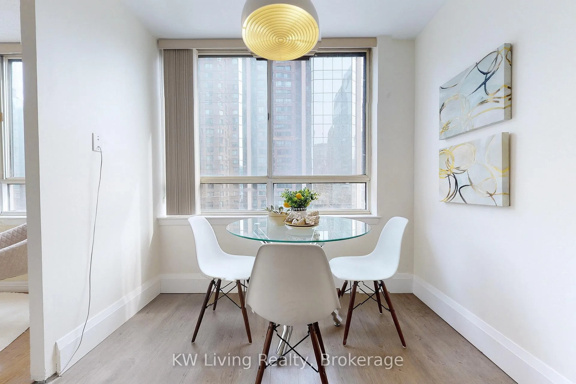 Photo 26 of Unit 814, 633 Bay Street, Toronto, Bay Street Corridor — HOMEH