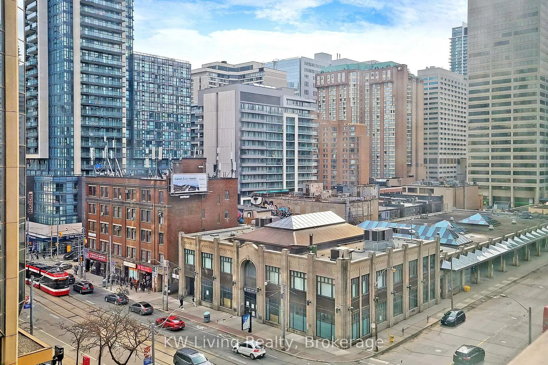 Photo 40 of Unit 814, 633 Bay Street, Toronto, Bay Street Corridor — HOMEH