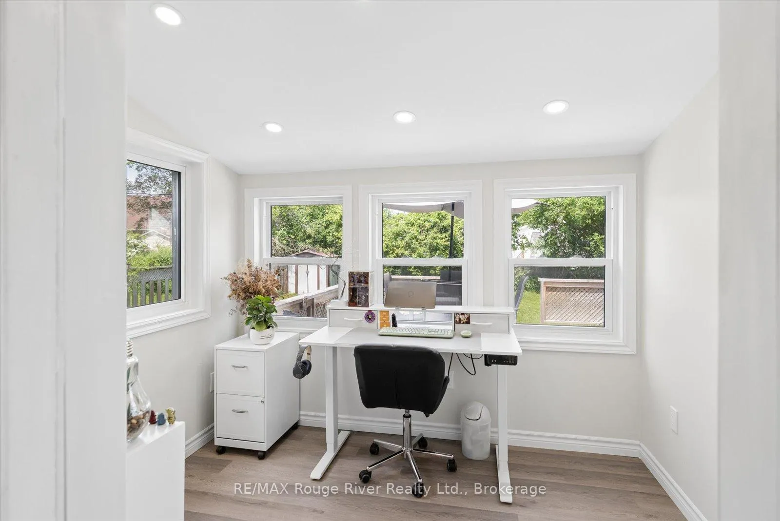 Photo 13 of 542 O'connell Road, Peterborough, Otonabee Ward 1 — HOMEH