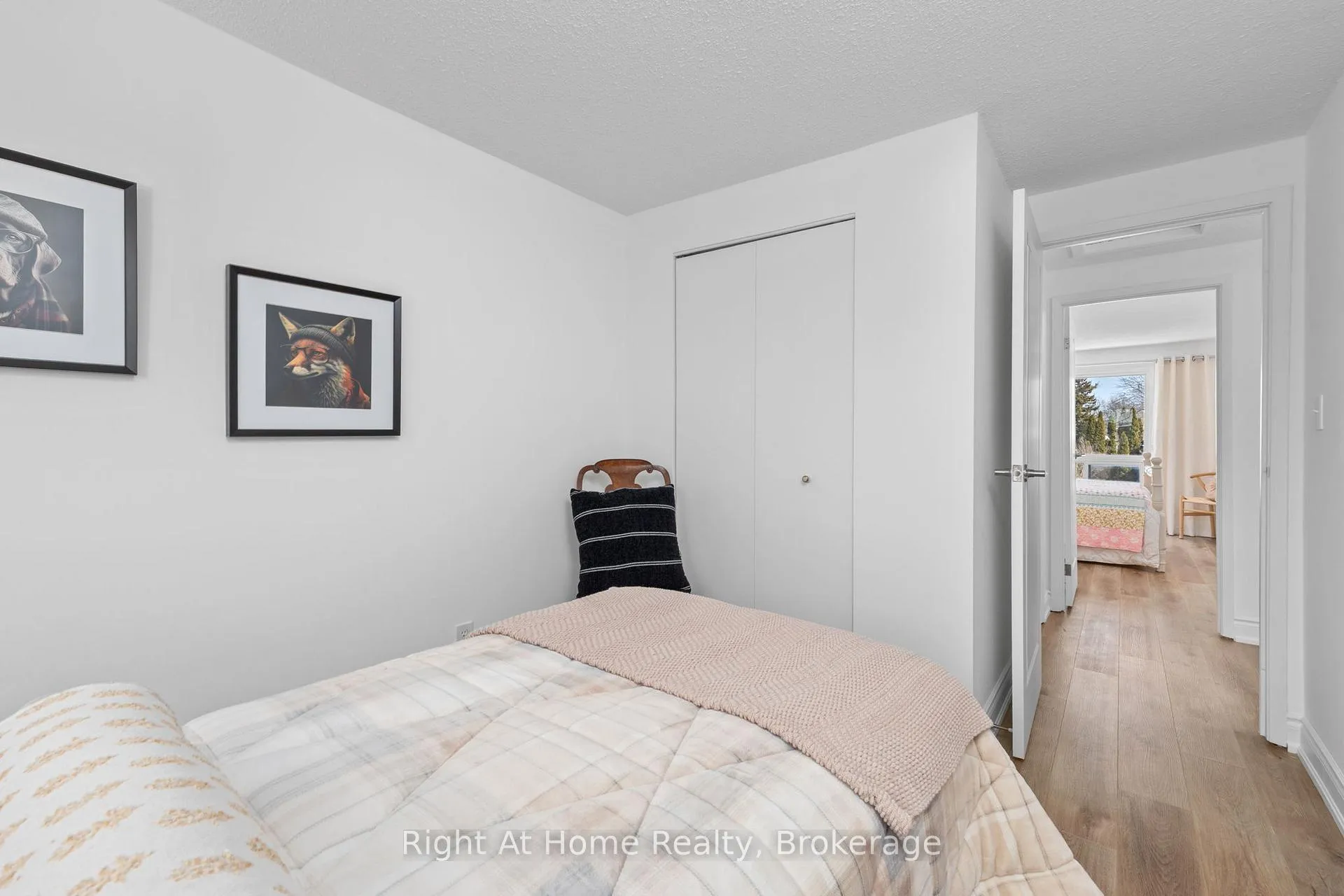 Photo 16 of Unit 3, 1400 Mary Street N, Oshawa, Samac — HOMEH