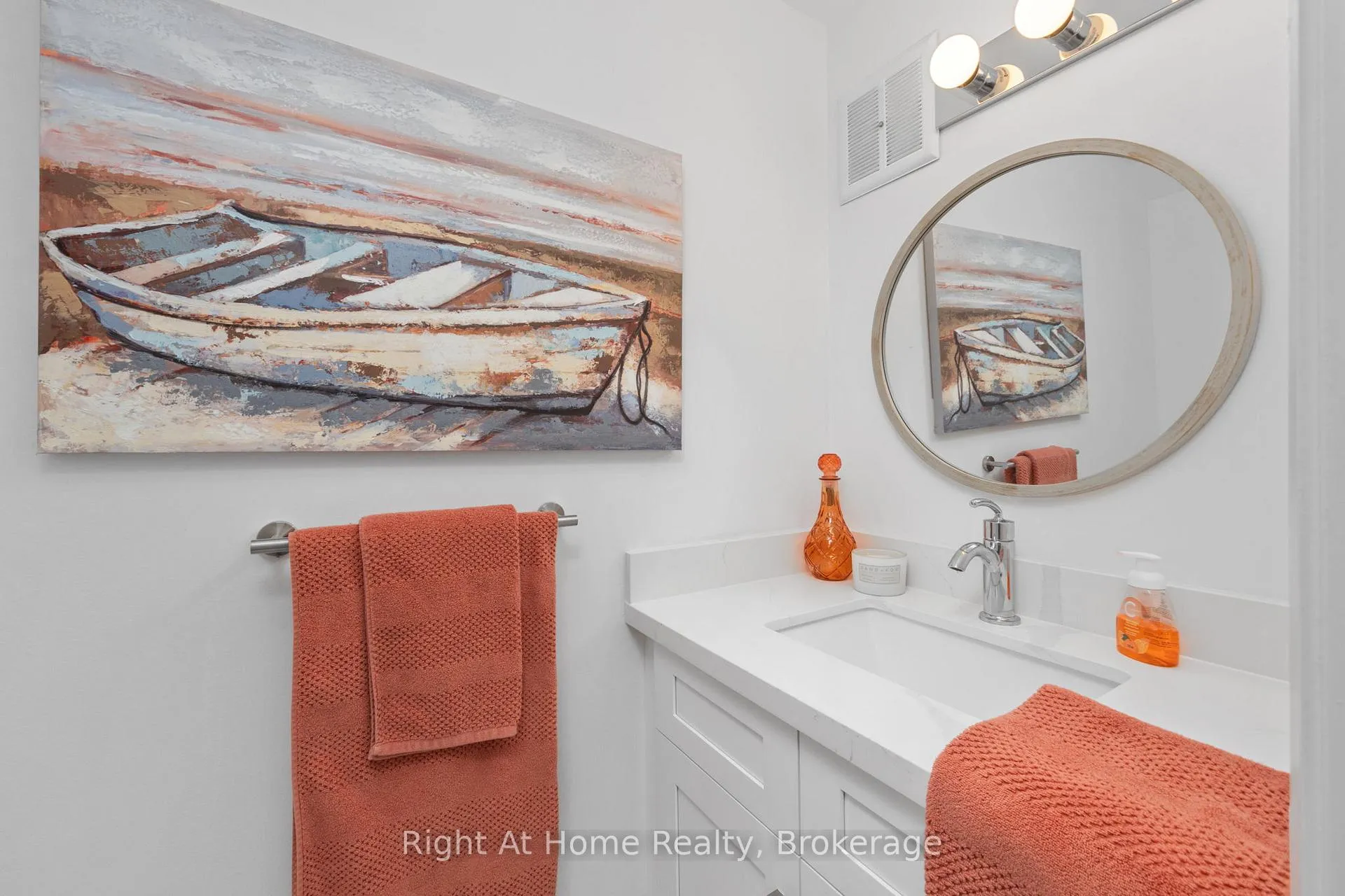 Photo 25 of Unit 3, 1400 Mary Street N, Oshawa, Samac — HOMEH