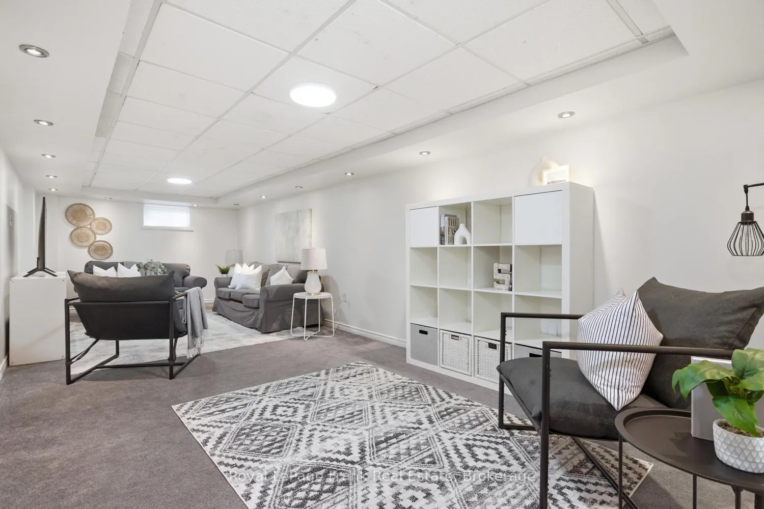 Photo 25 of 449 Lanark Drive, Oshawa, McLaughlin — HOMEH