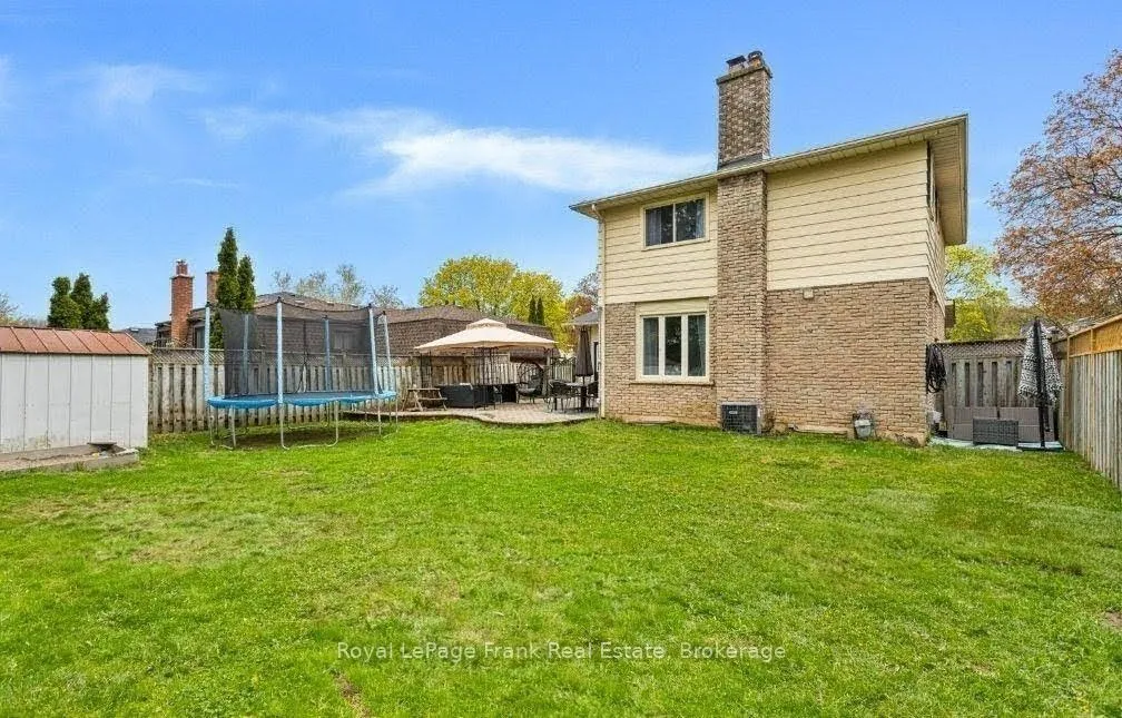 Photo 32 of 449 Lanark Drive, Oshawa, McLaughlin — HOMEH