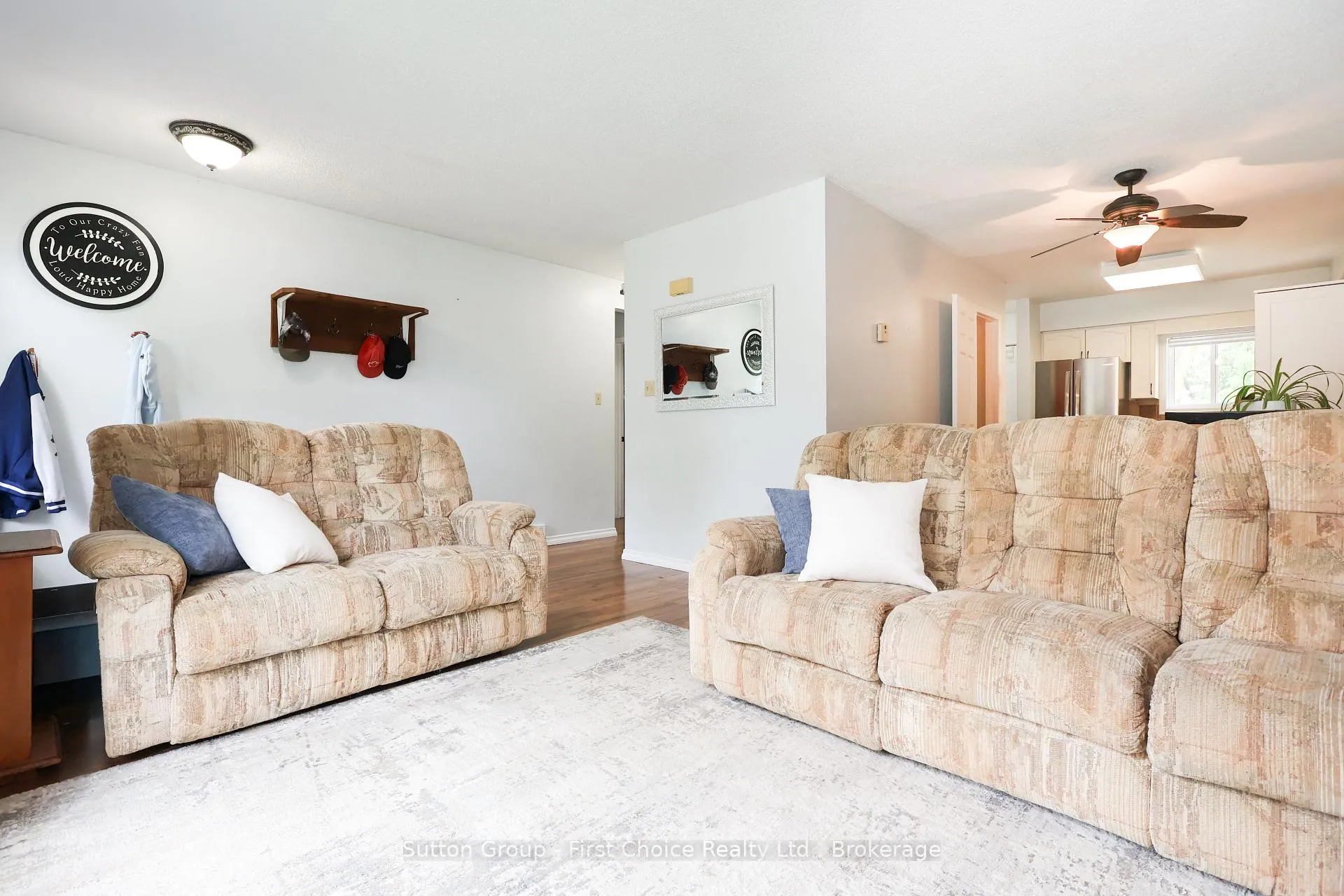Photo 4 of Unit B, 129 Mitchell Court, West Perth, Mitchell — HOMEH
