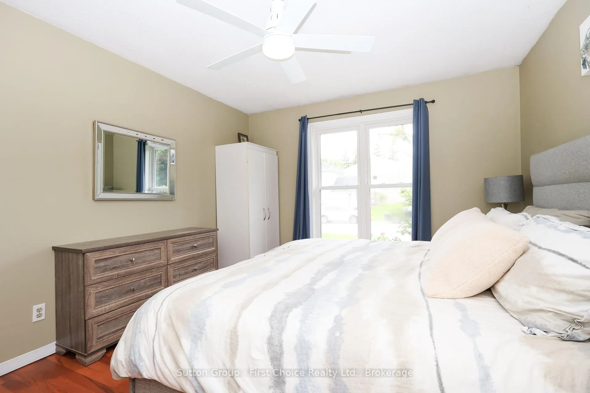 Photo 13 of Unit B, 129 Mitchell Court, West Perth, Mitchell — HOMEH