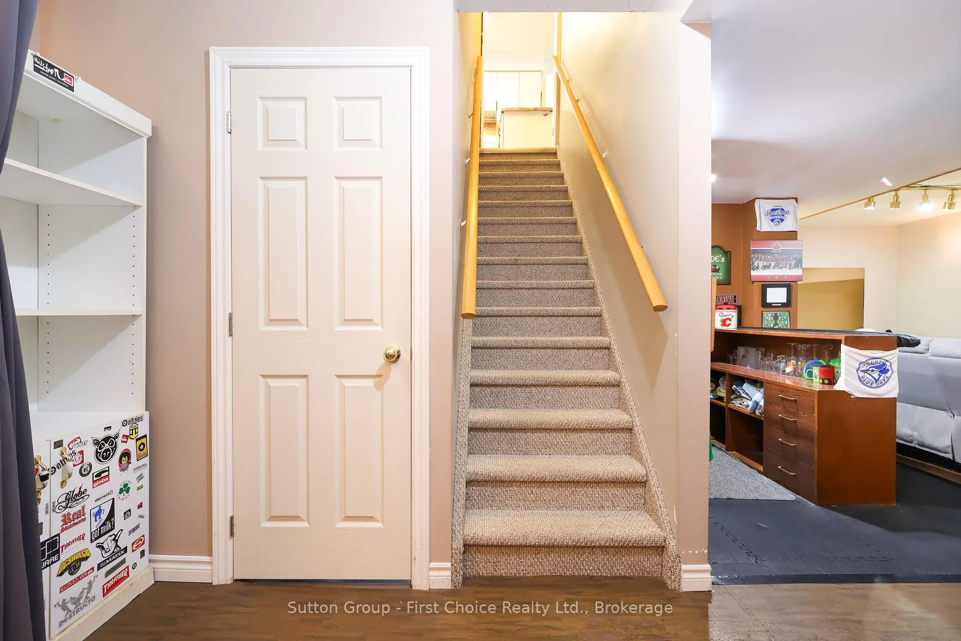 Photo 18 of Unit B, 129 Mitchell Court, West Perth, Mitchell — HOMEH