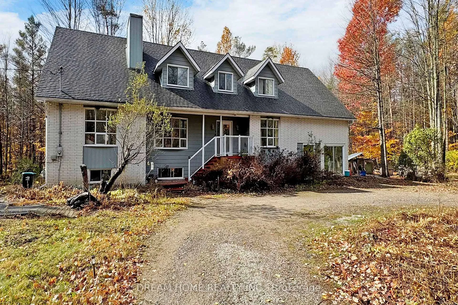 Photo 2 of 90 Concession Road 8 E, Tiny, Rural Tiny — HOMEH