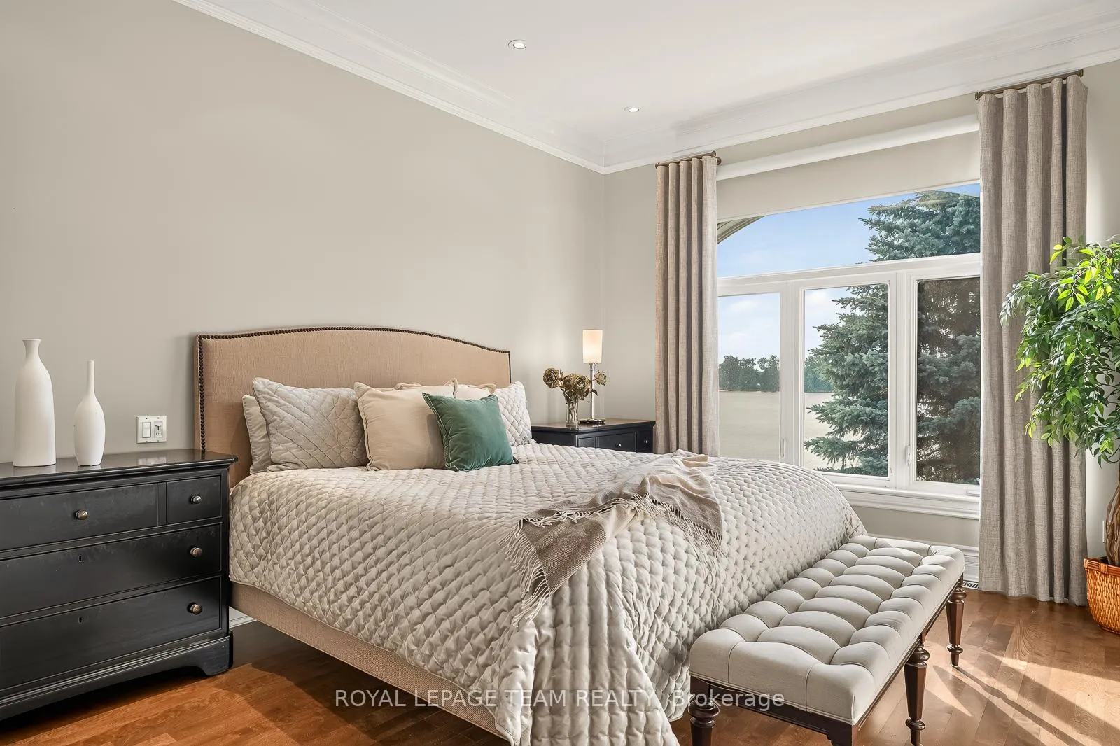 Photo 16 of 6361 Radisson Way, Ottawa, Hiawatha Park/Convent Glen — HOMEH