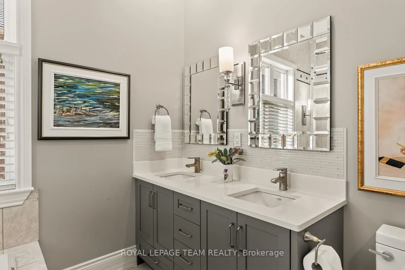Photo 19 of 6361 Radisson Way, Ottawa, Hiawatha Park/Convent Glen — HOMEH