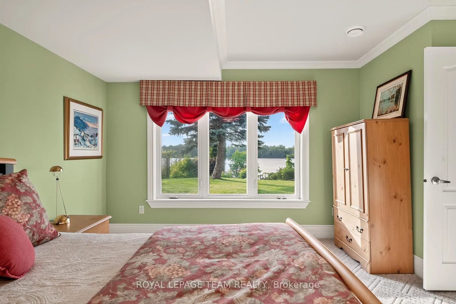 Photo 26 of 6361 Radisson Way, Ottawa, Hiawatha Park/Convent Glen — HOMEH