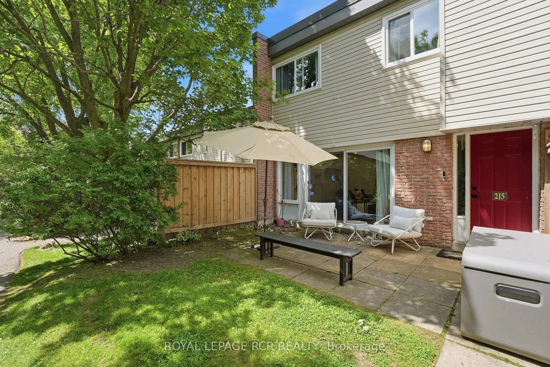 Photo 18 of Unit 75, 215 Milestone Crescent, Aurora, Aurora Village — HOMEH