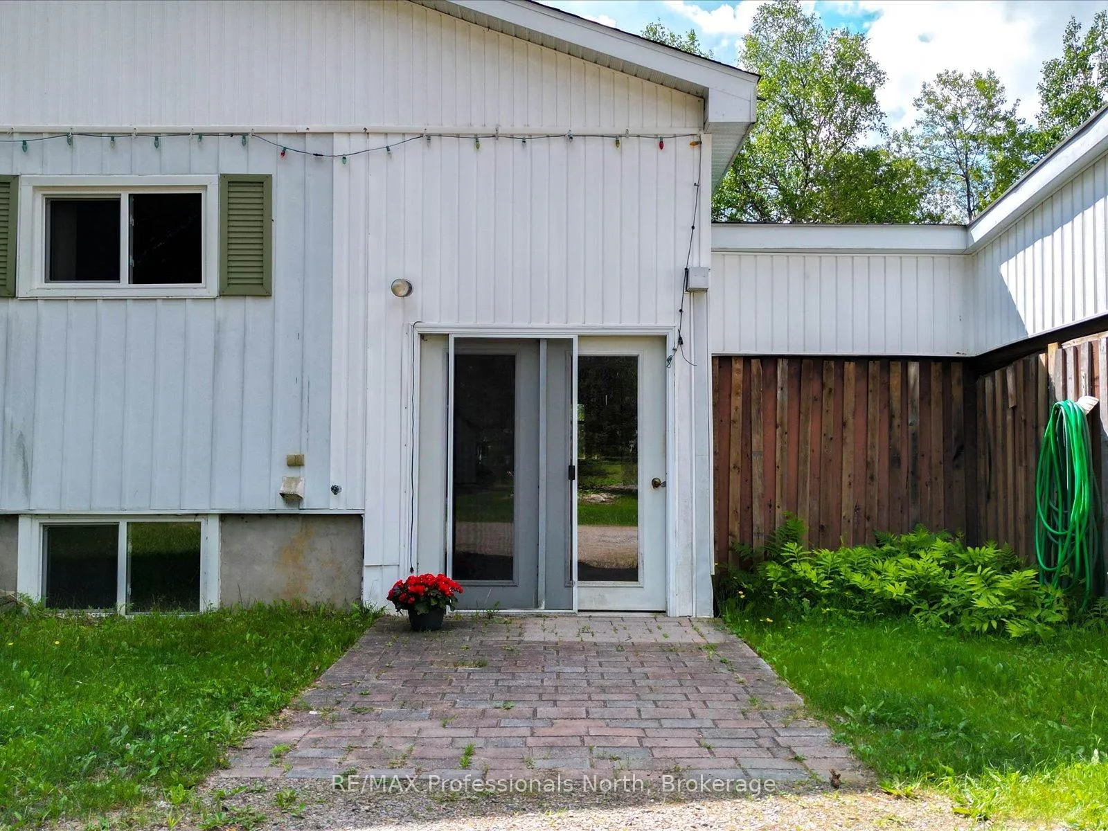 Photo 4 of 2510 Loop Road, Highlands East, Monmouth — HOMEH