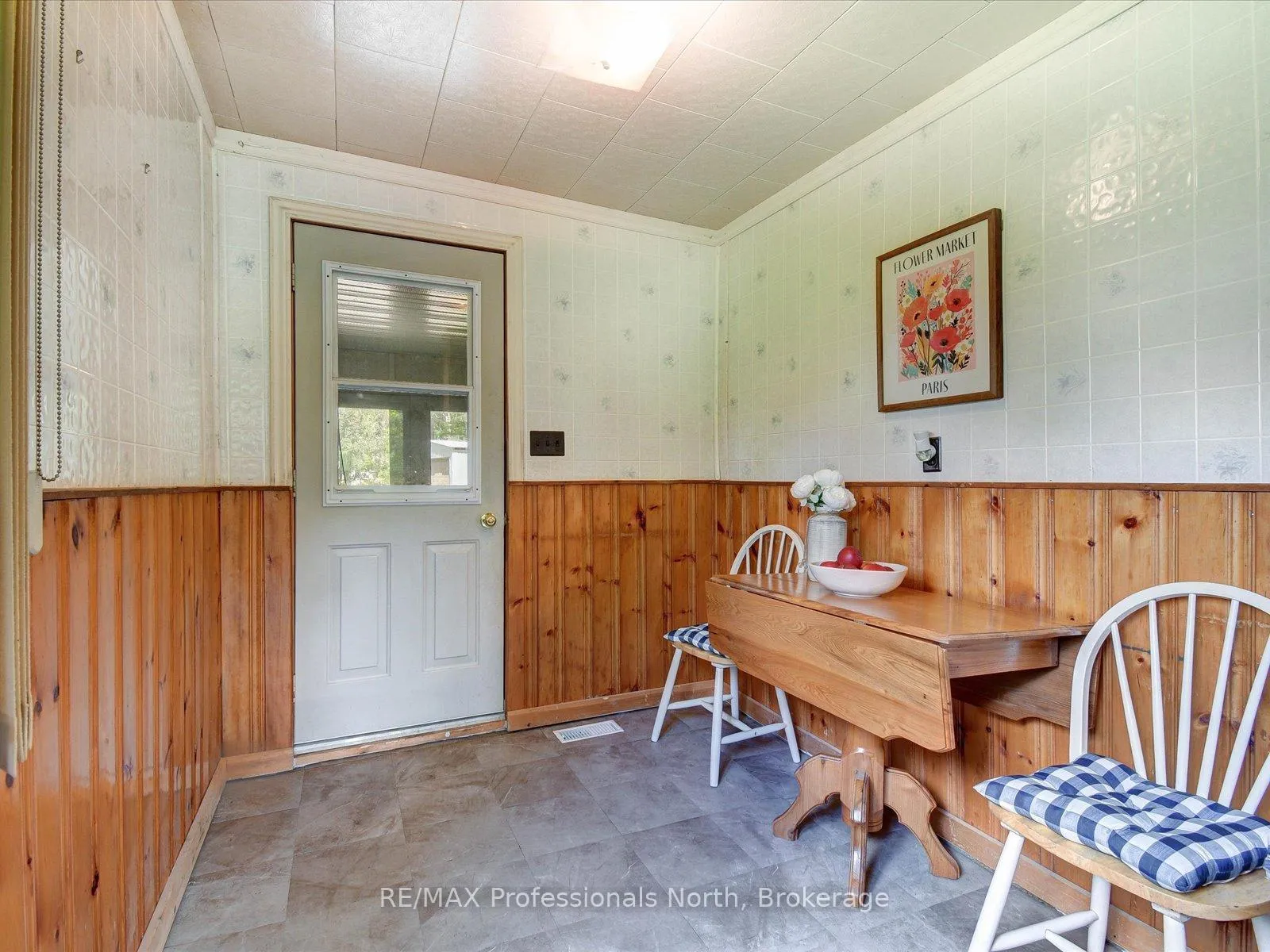 Photo 9 of 2510 Loop Road, Highlands East, Monmouth — HOMEH