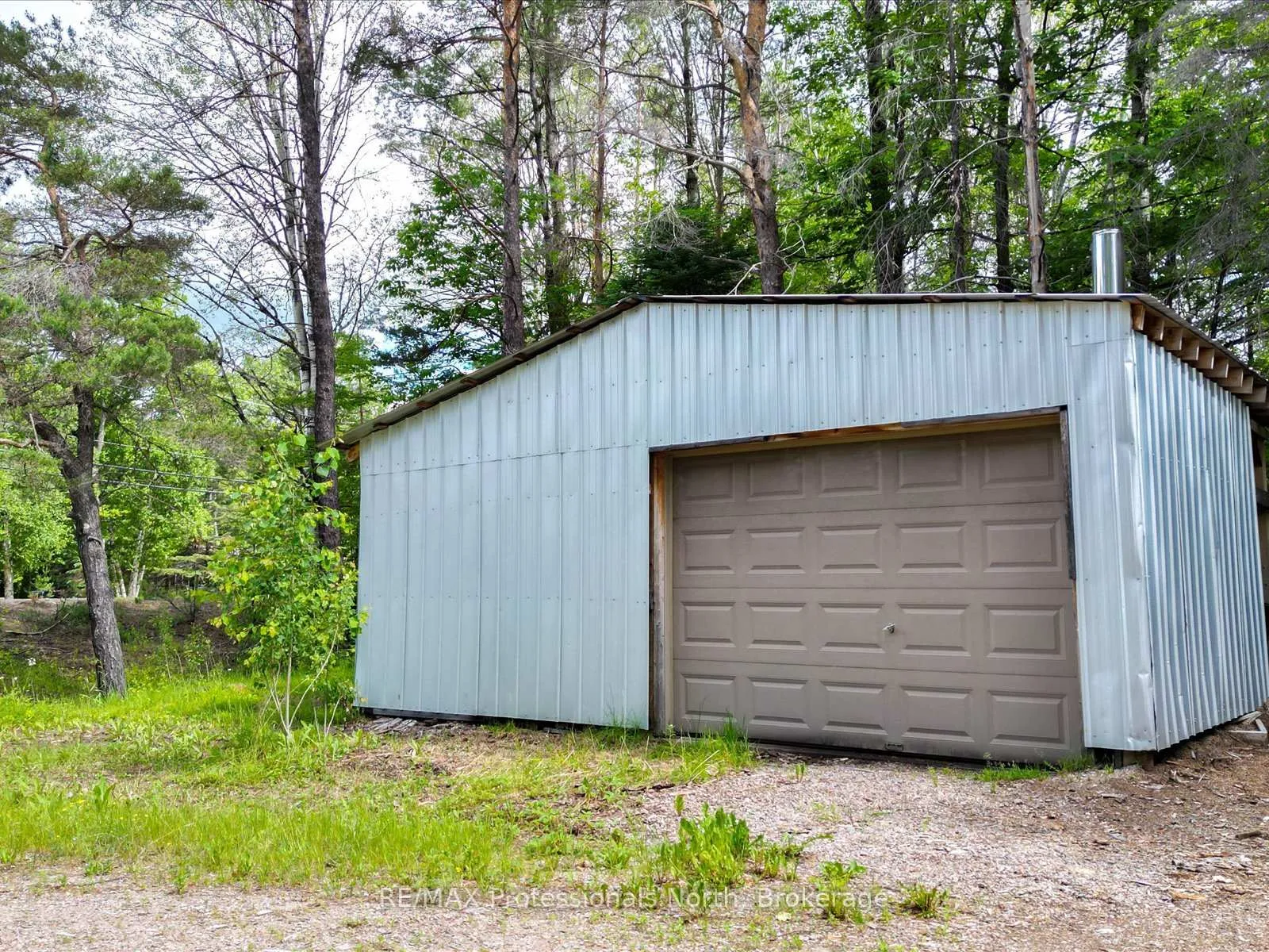 Photo 25 of 2510 Loop Road, Highlands East, Monmouth — HOMEH