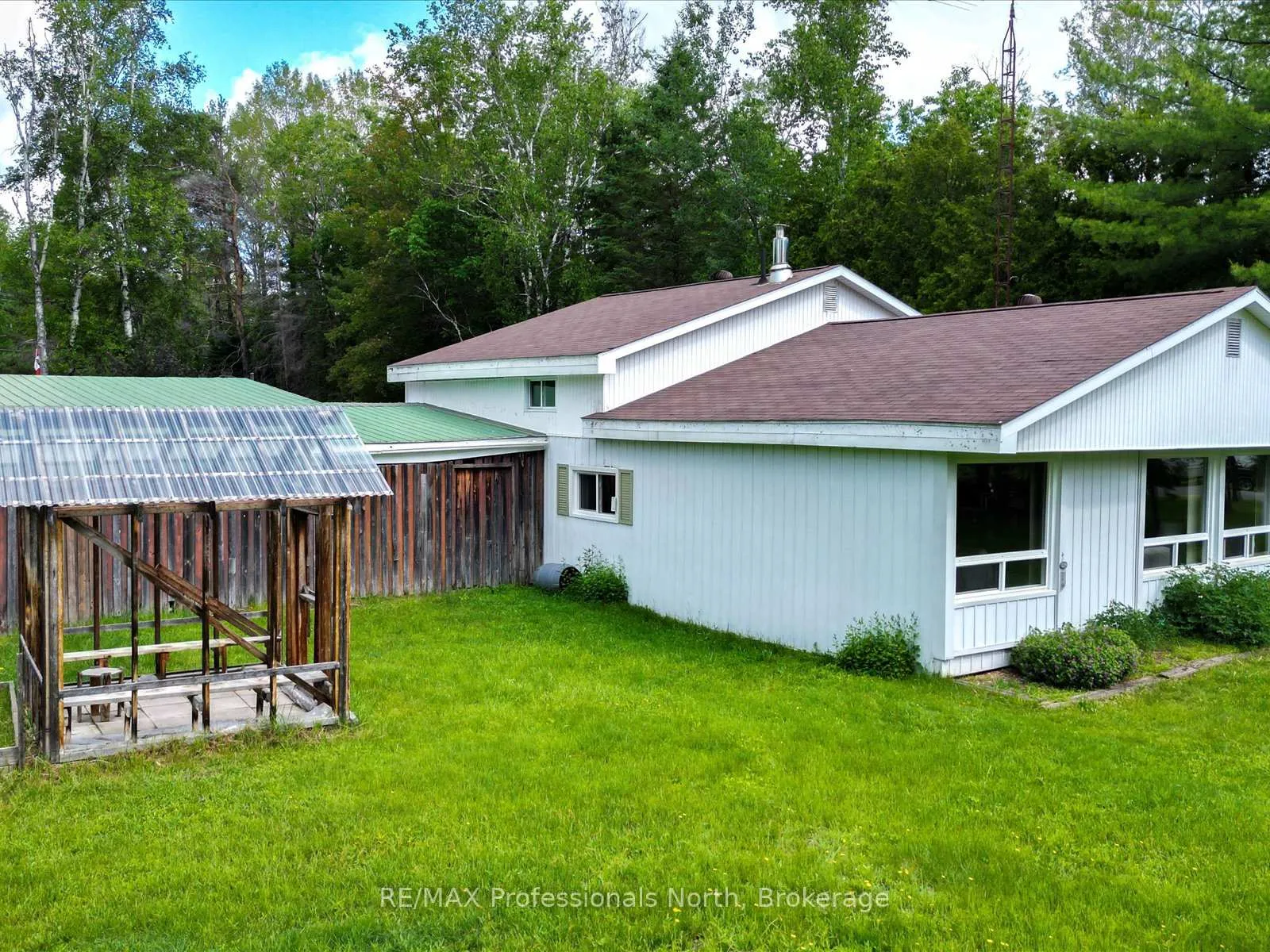 Photo 27 of 2510 Loop Road, Highlands East, Monmouth — HOMEH