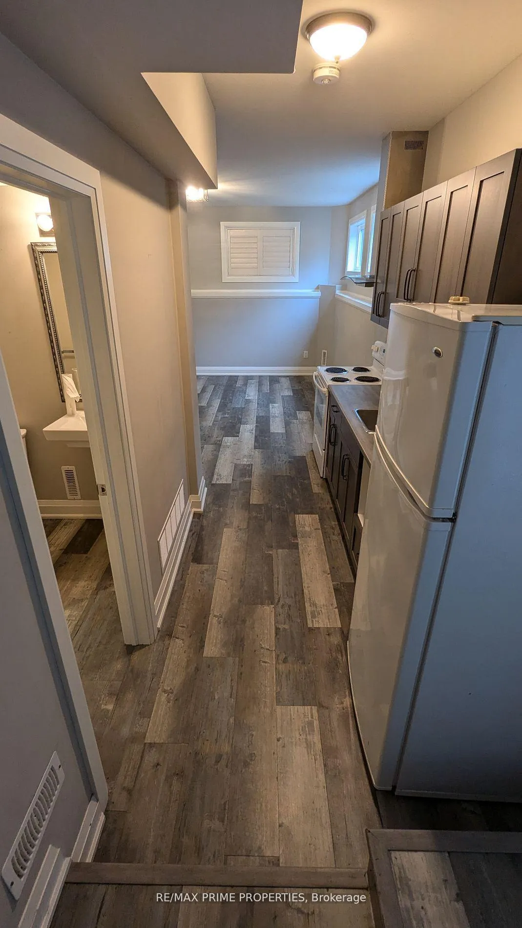 Photo 16 of 88C Clapperton Street, Barrie, Codrington — HOMEH