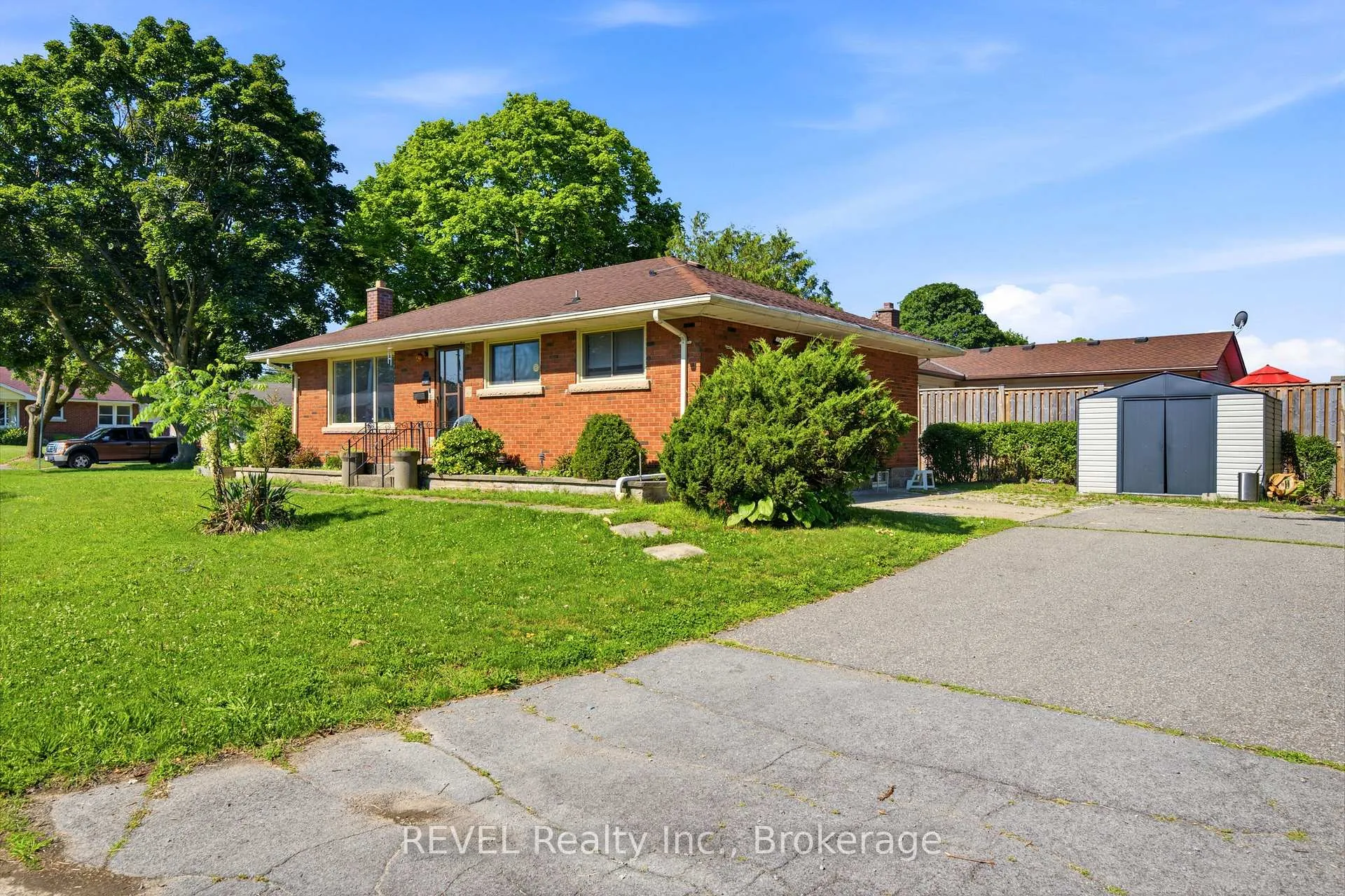 Photo 18 of 6427 Burdette Drive, Niagara Falls, Morrison — HOMEH