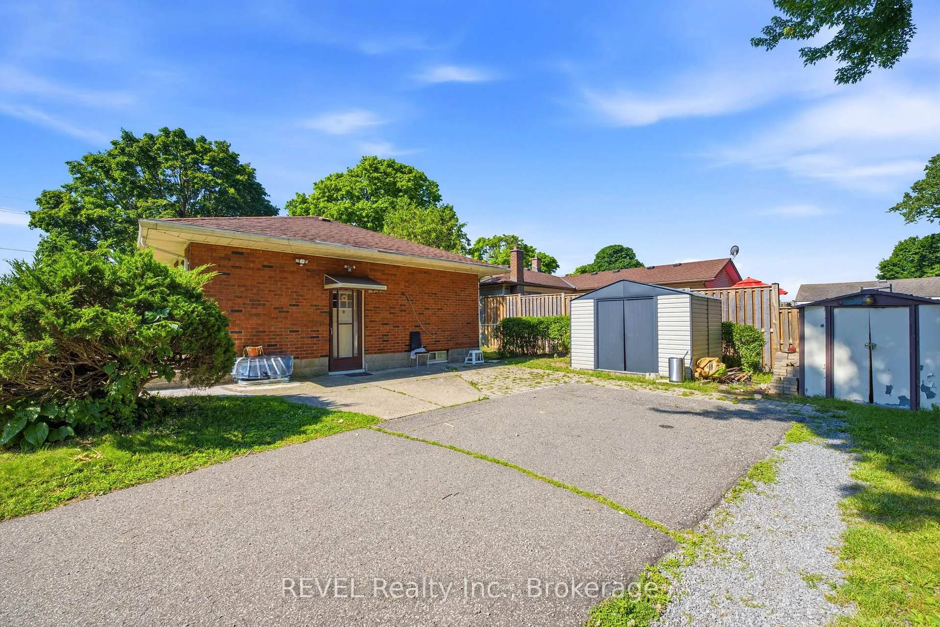 Photo 19 of 6427 Burdette Drive, Niagara Falls, Morrison — HOMEH