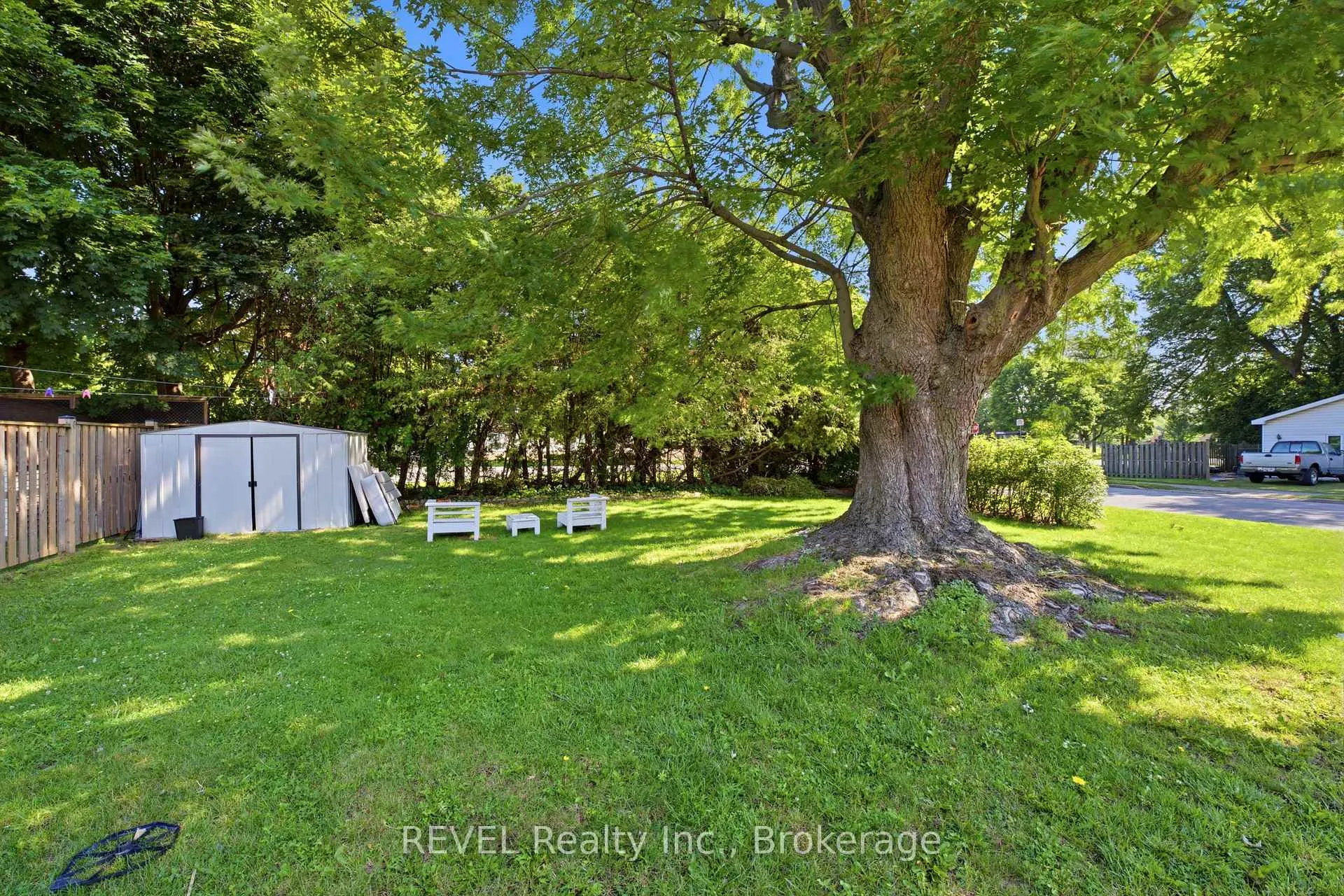 Photo 20 of 6427 Burdette Drive, Niagara Falls, Morrison — HOMEH