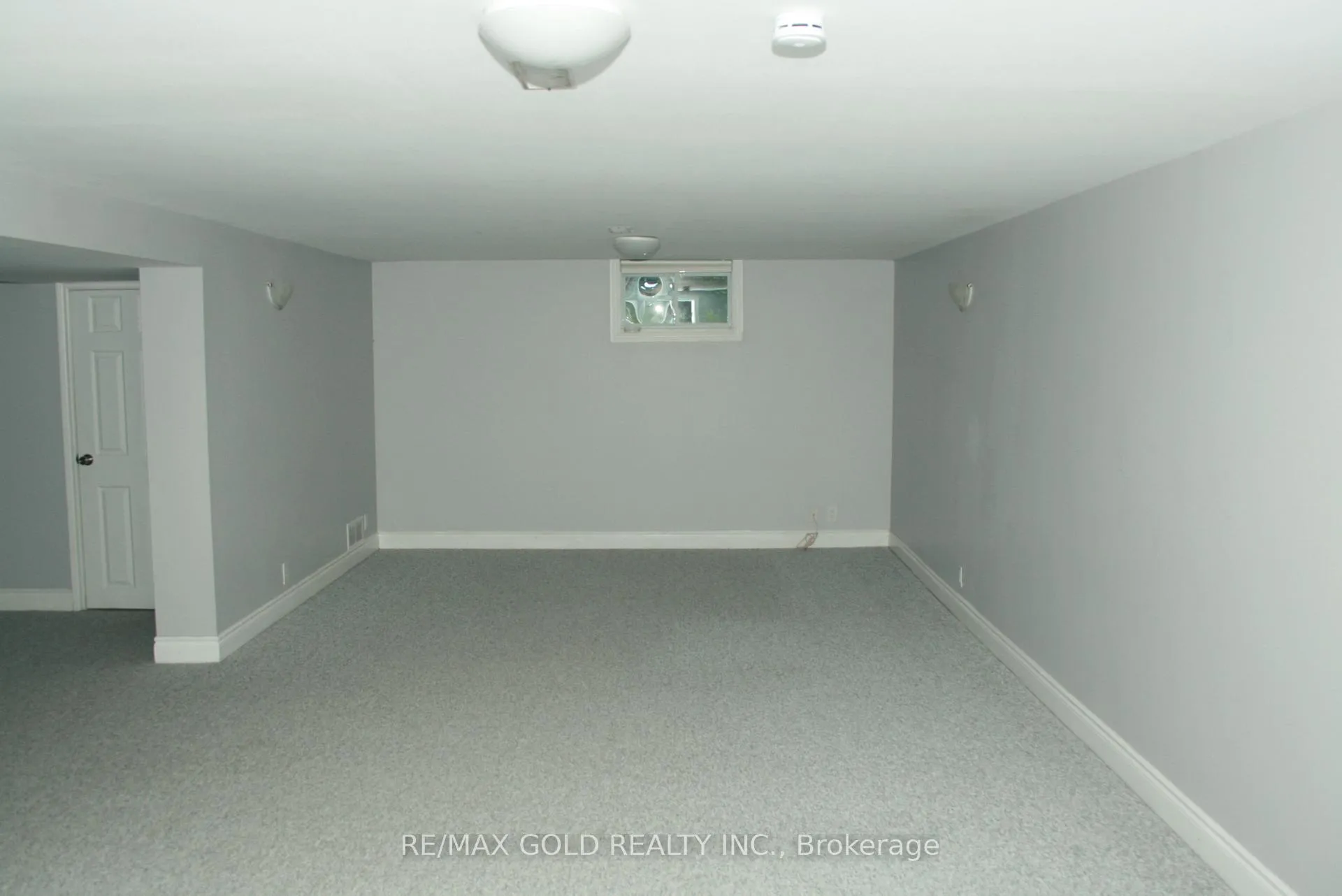 Photo 13 of 1124 Kent Avenue, Oakville, College Park — HOMEH