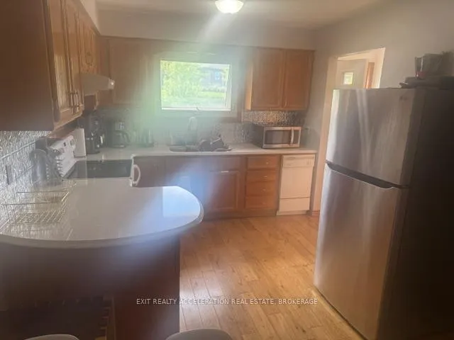 Photo 8 of 106 Joyce Street, Kingston, Rideau — HOMEH