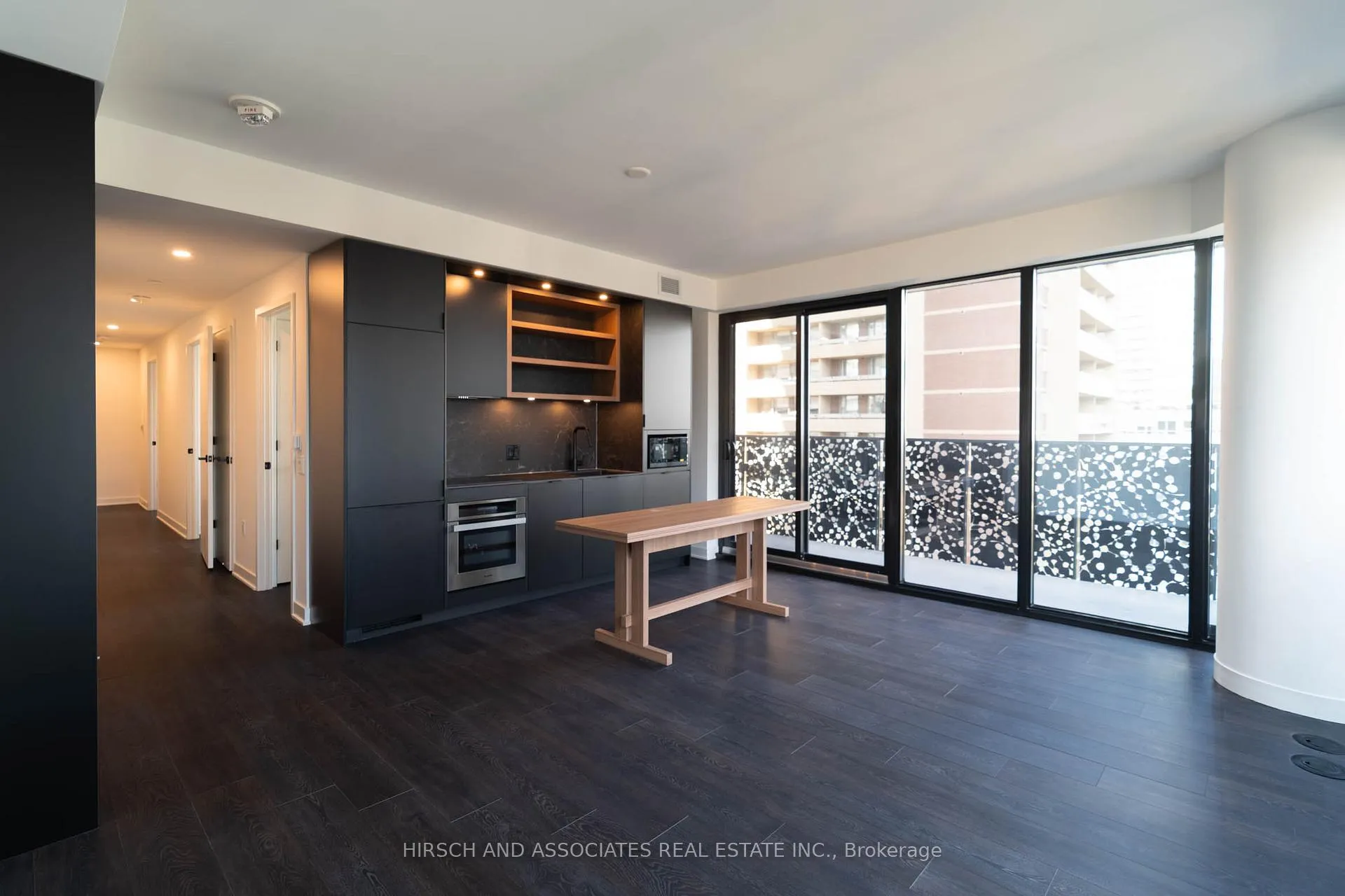 Photo 2 of Unit 1403, 55 Charles Street E, Toronto, Church-Yonge Corridor — HOMEH