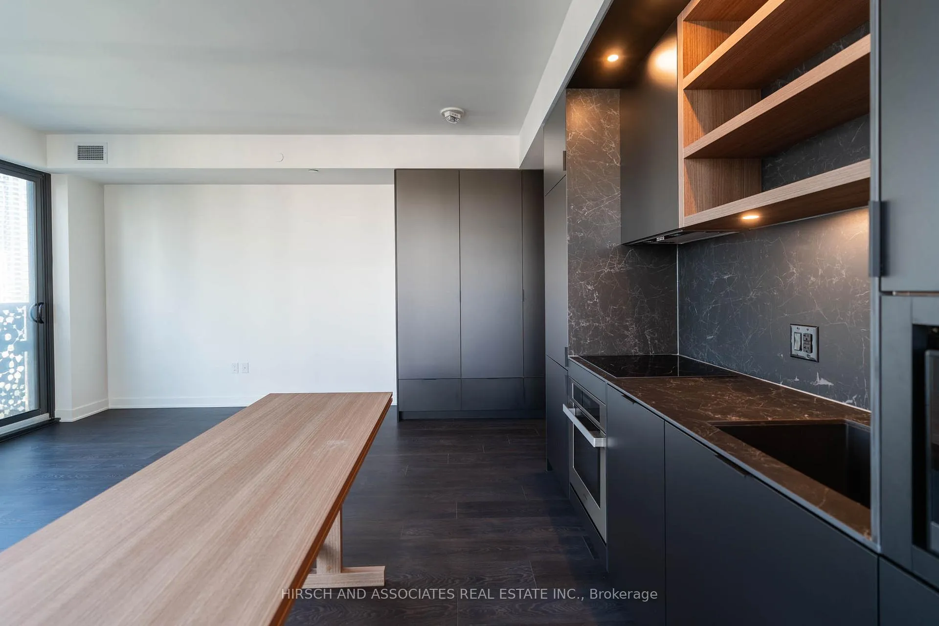 Photo 10 of Unit 1403, 55 Charles Street E, Toronto, Church-Yonge Corridor — HOMEH