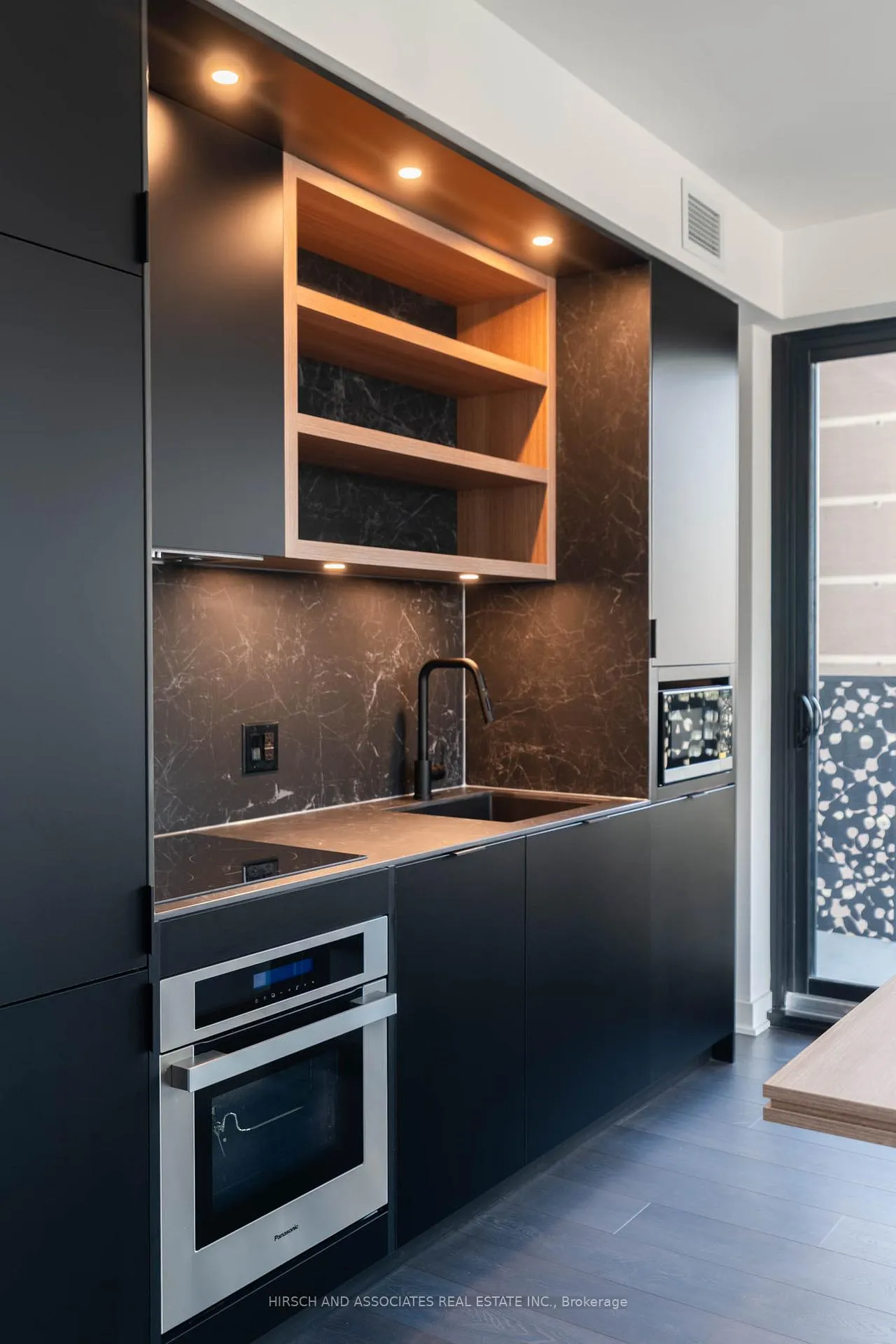 Photo 12 of Unit 1403, 55 Charles Street E, Toronto, Church-Yonge Corridor — HOMEH