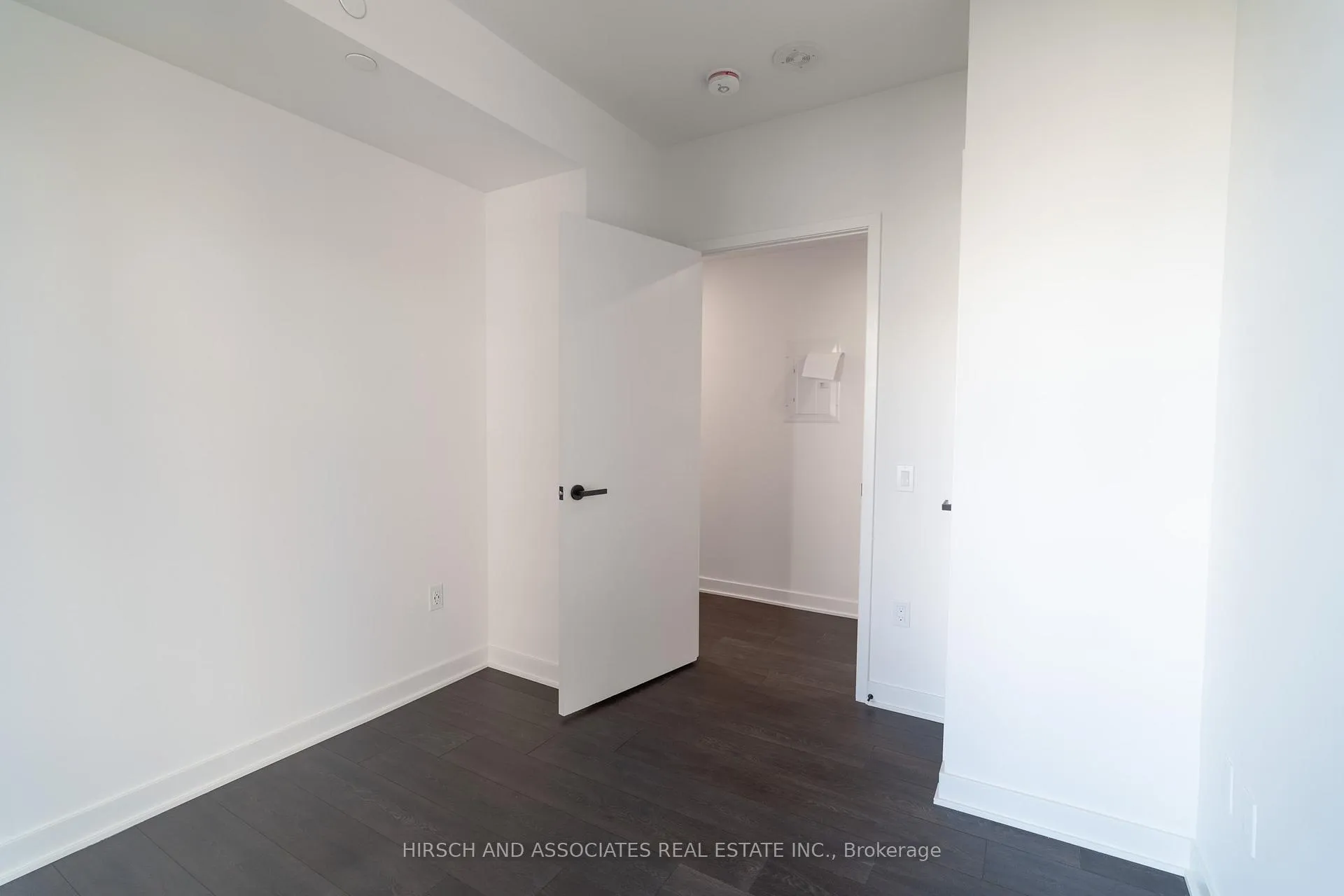 Photo 15 of Unit 1403, 55 Charles Street E, Toronto, Church-Yonge Corridor — HOMEH